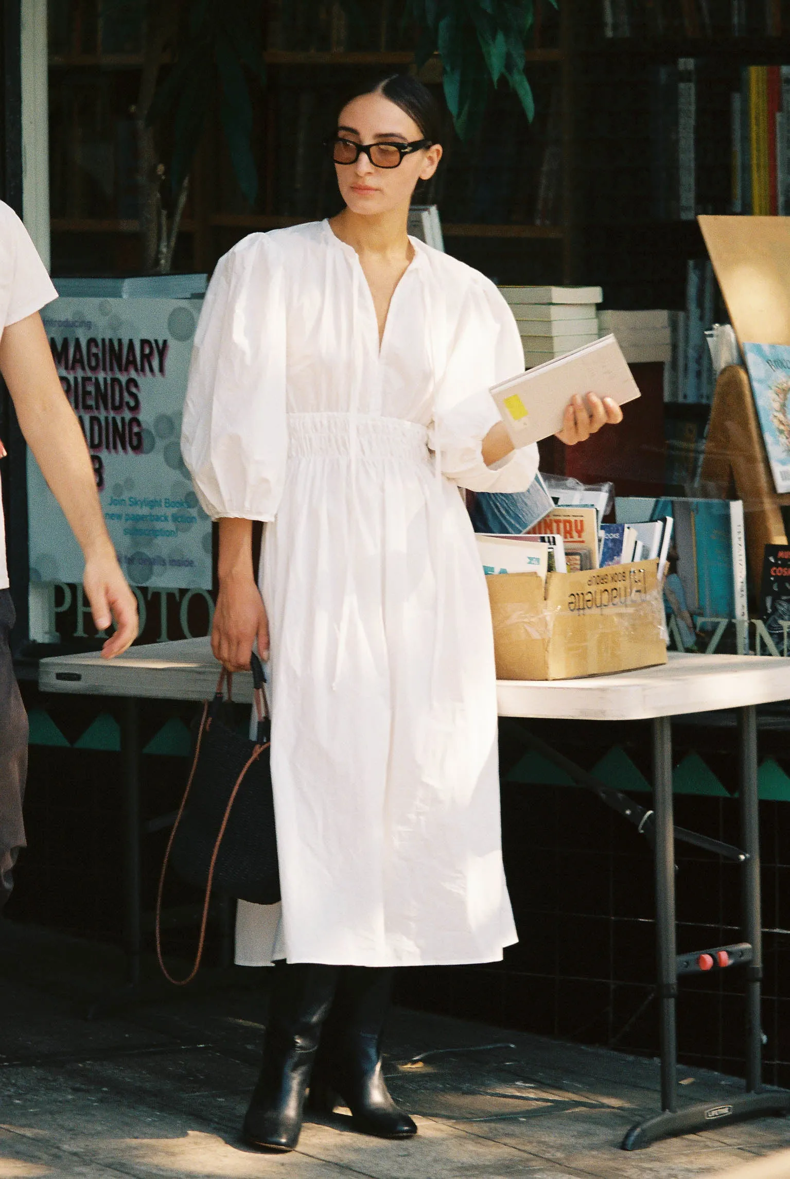 Georgina Dress White sold by Ciao Lucia product image thumbnail 5