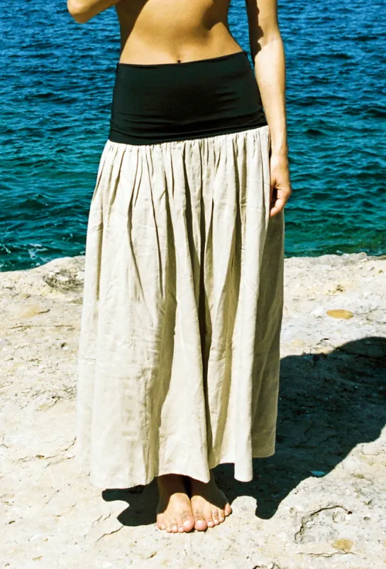 Amleto Skirt Sand made by Ciao Lucia