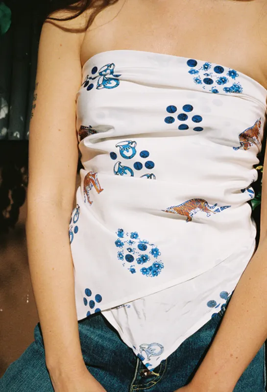 Sylvia Pareo Ceramica sold by Ciao Lucia