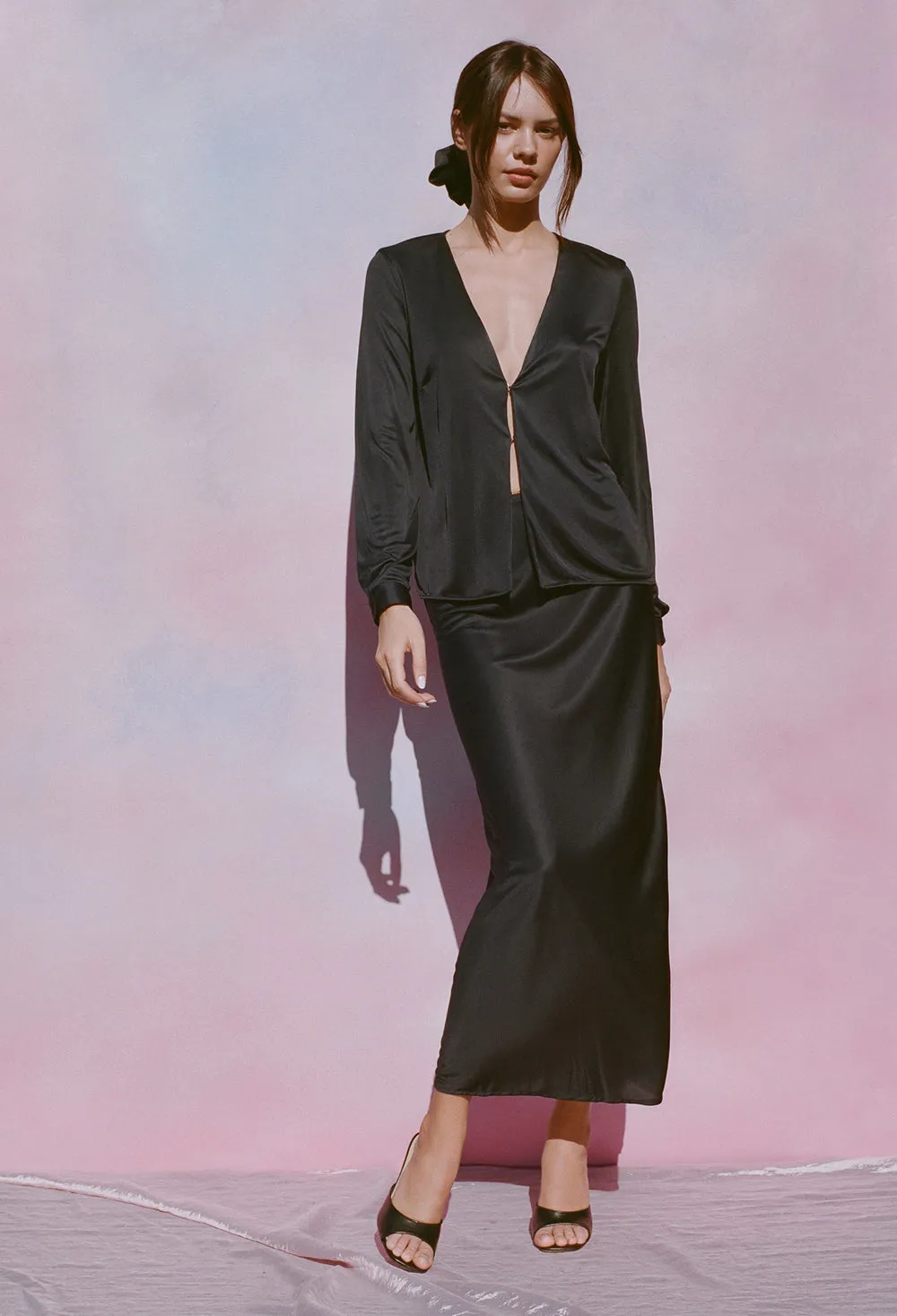 Ludavica Top Black Eco-Jersey sold by Ciao Lucia product image thumbnail 3