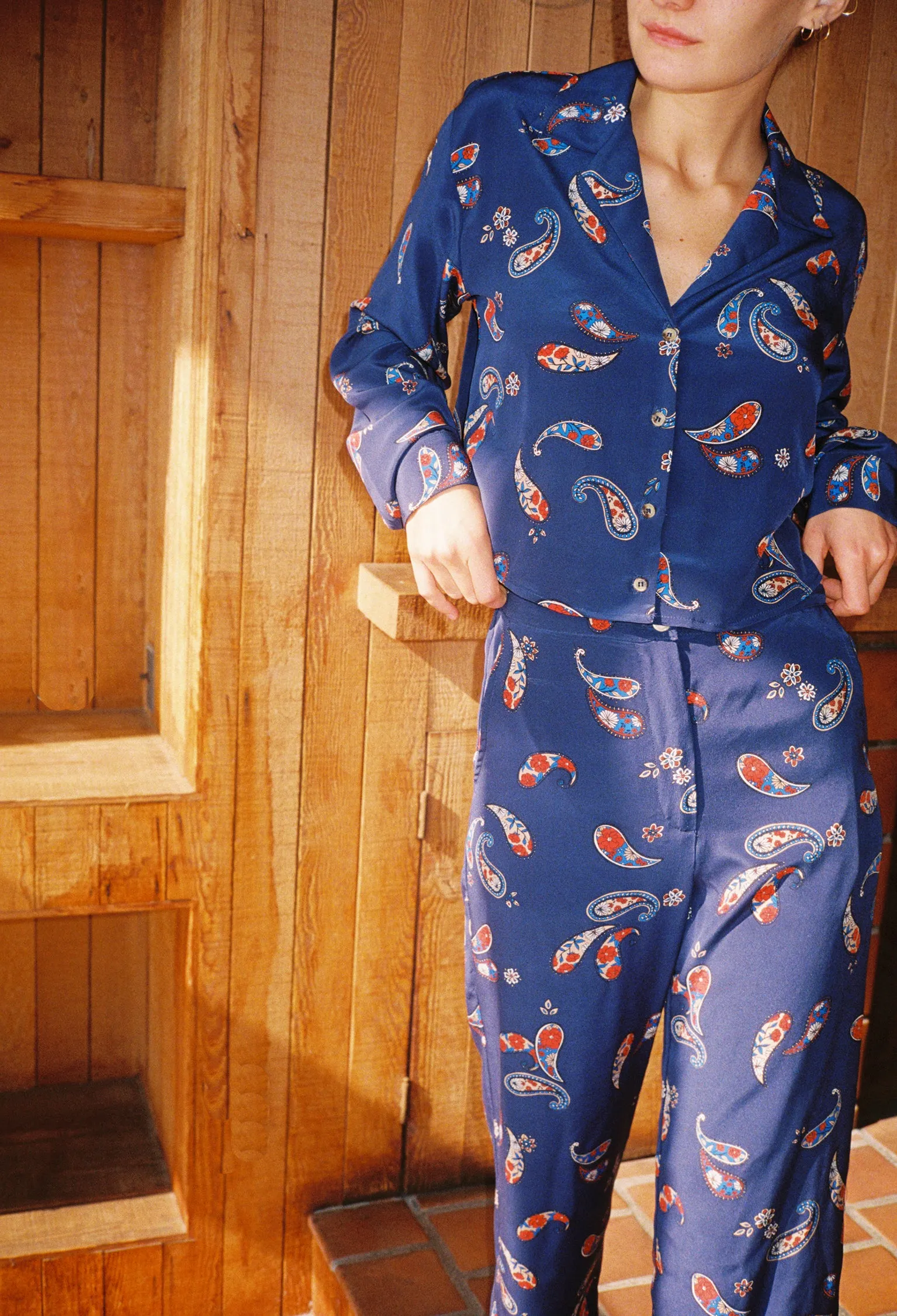 Pietro Pant Paisley Silk sold by Ciao Lucia product image thumbnail 5