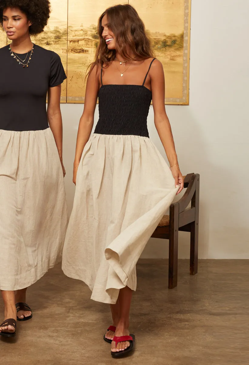 Mael Oatmeal Linen Dress sold by Ciao Lucia product image thumbnail 3