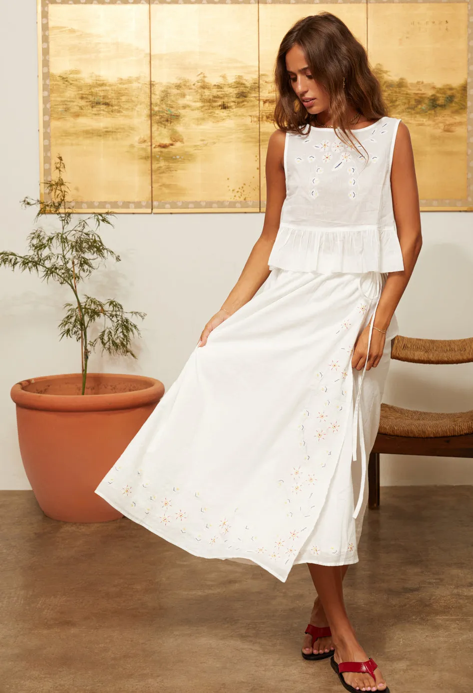 Dalim White Floral Embroidered Cotton Voile Top sold by Ciao Lucia product image thumbnail 3