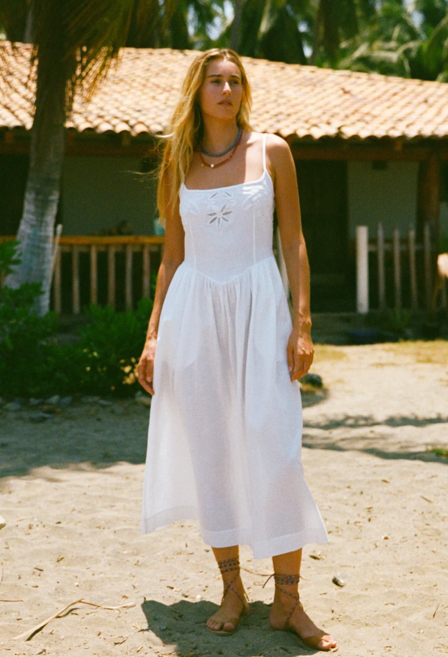 Neroni White Floral Embroidered Linen Dress sold by Ciao Lucia product image thumbnail 3