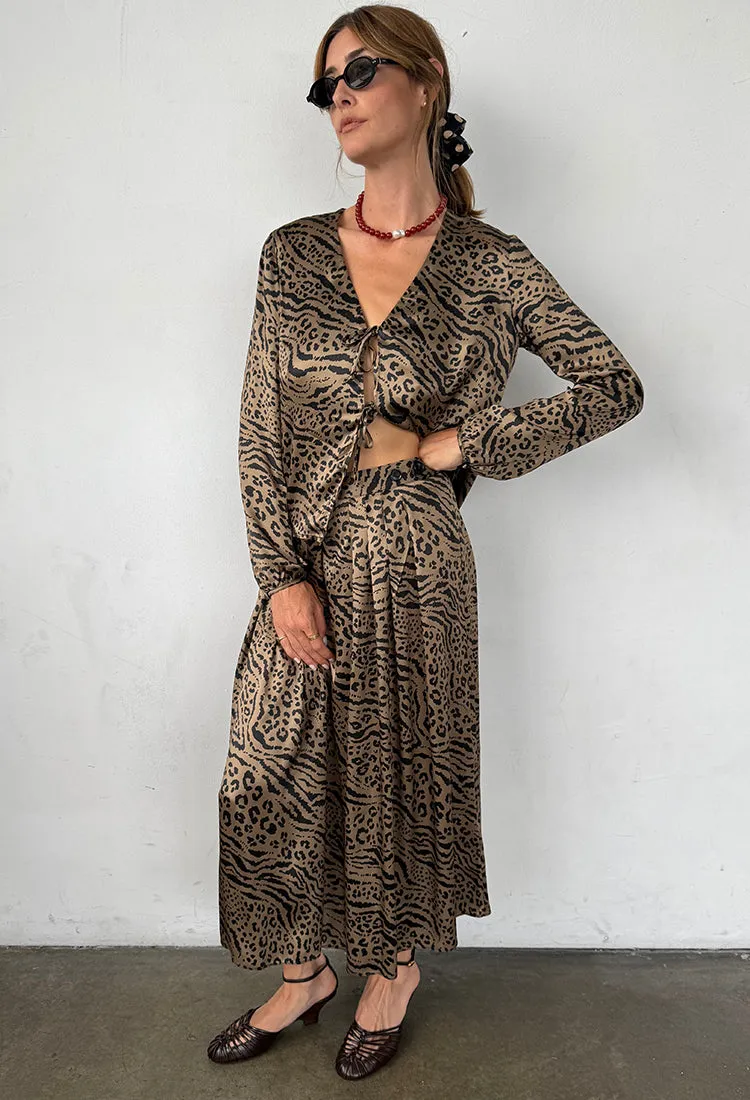 Colomba Skirt Leopard Print Silk Charmeuse sold by Ciao Lucia product image thumbnail 3