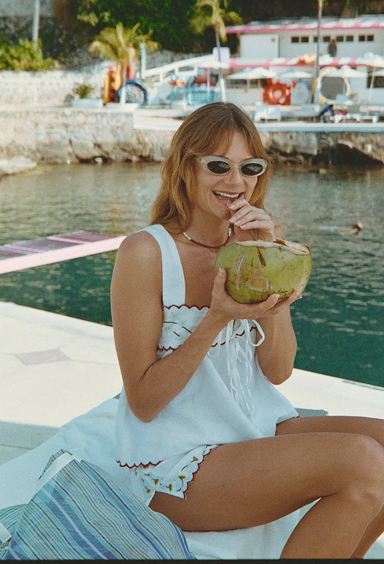 Ander White Embroidered Linen Top sold by Ciao Lucia product image thumbnail 3