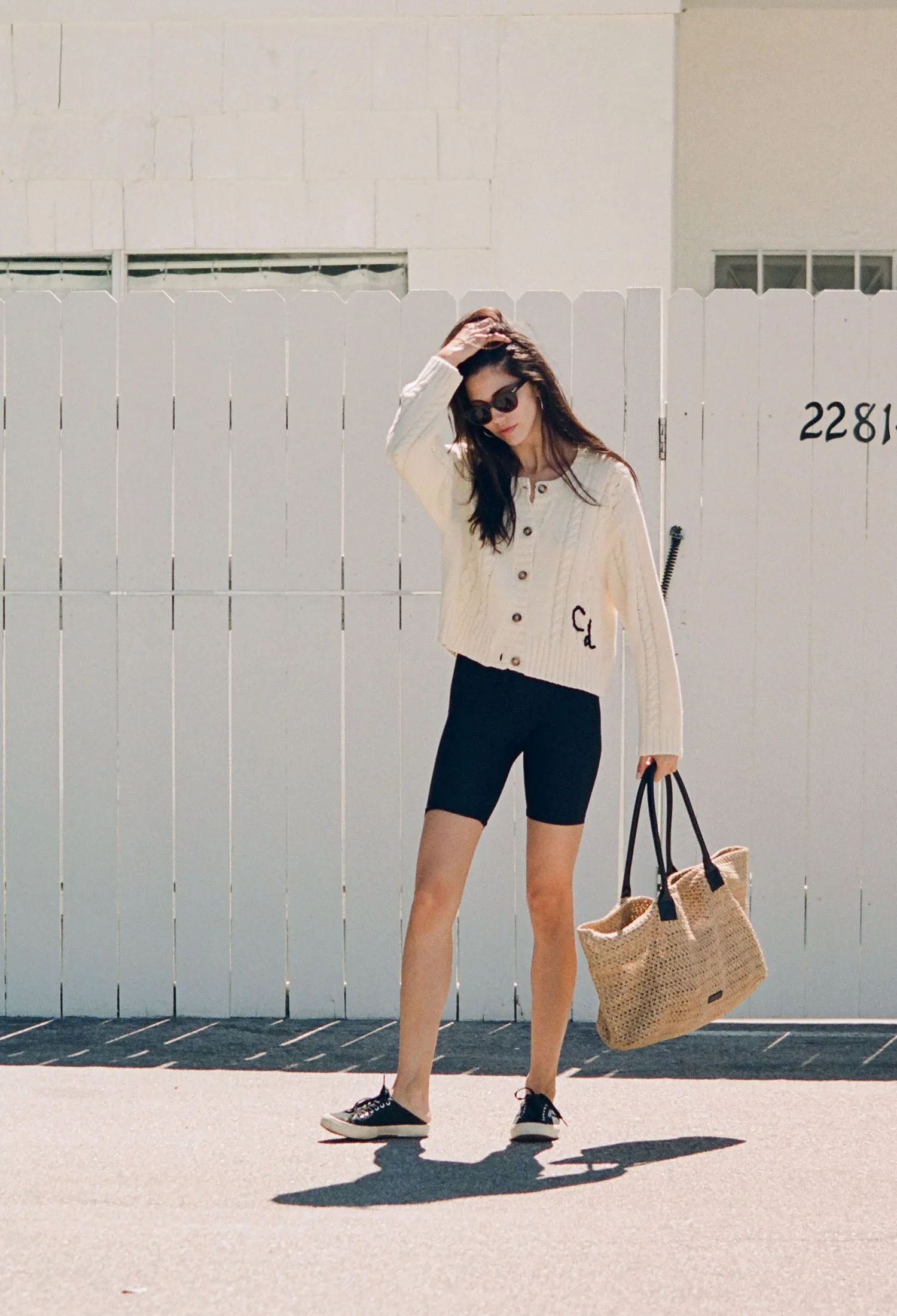 Tasche Sweater Ivory sold by Ciao Lucia product image thumbnail 2