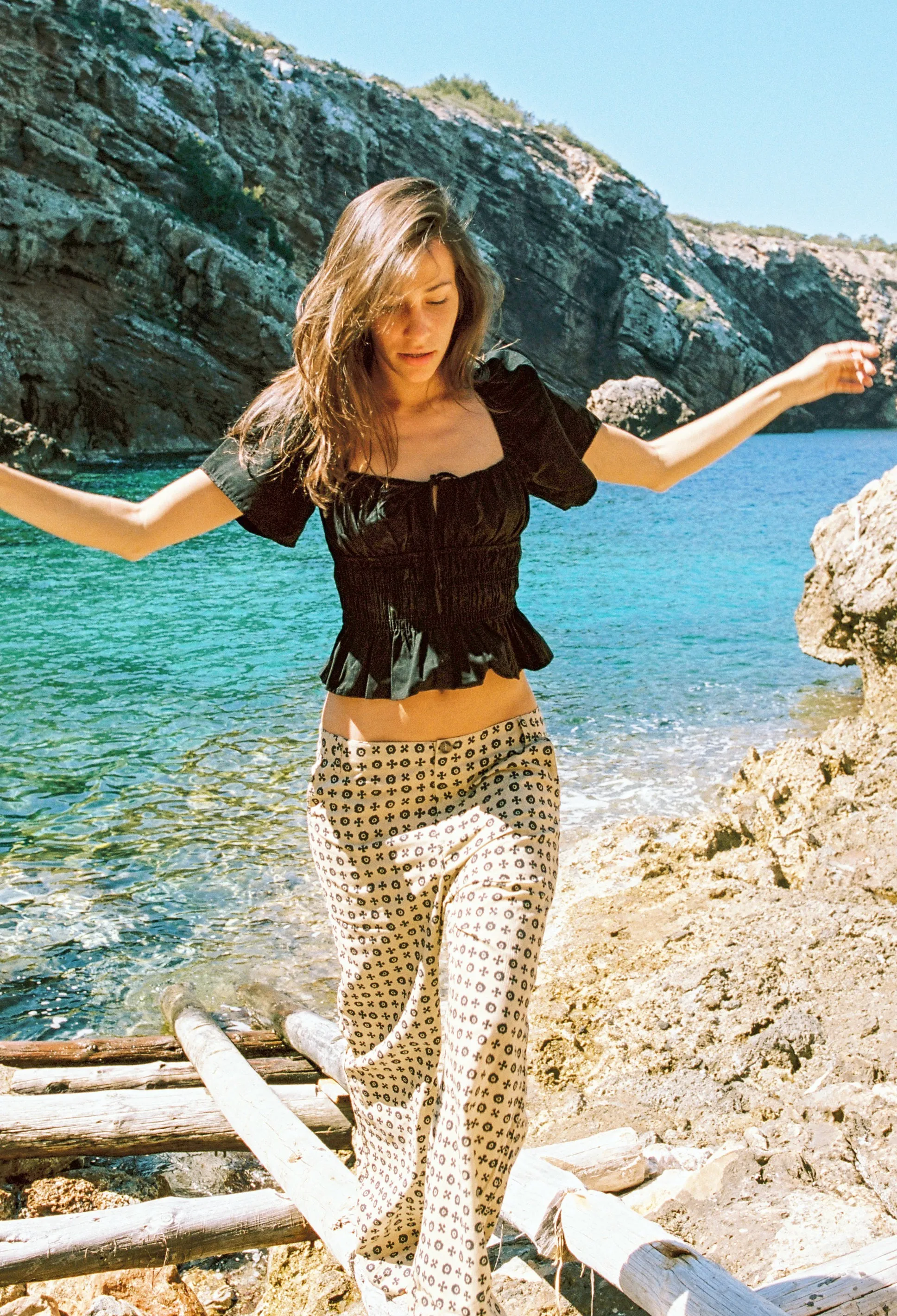 Abra Pant Sandstone sold by Ciao Lucia product image thumbnail 5