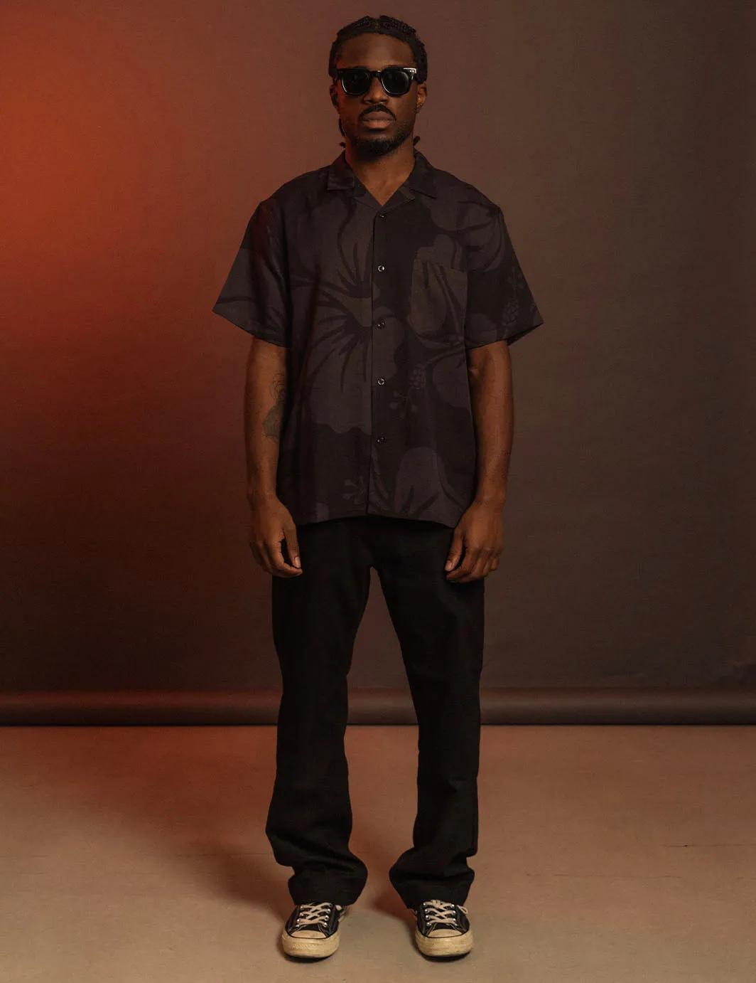 Paradise Buttonup - Midnight Black sold by Duvin Design product image thumbnail 3