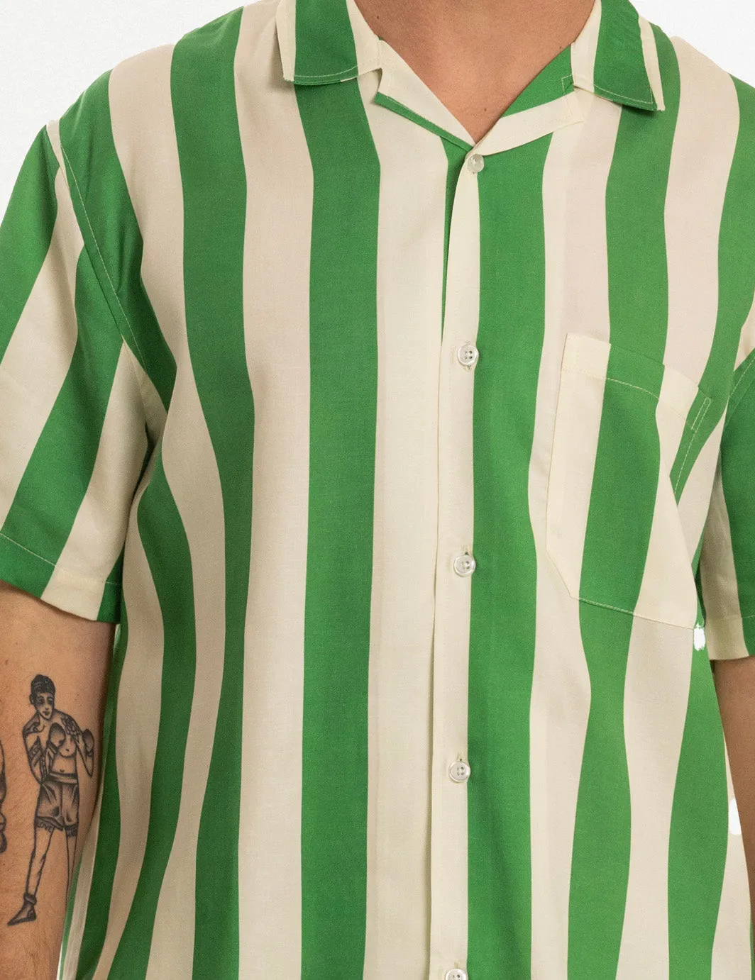 Travel Buttonup - Green sold by Duvin Design product image thumbnail 4