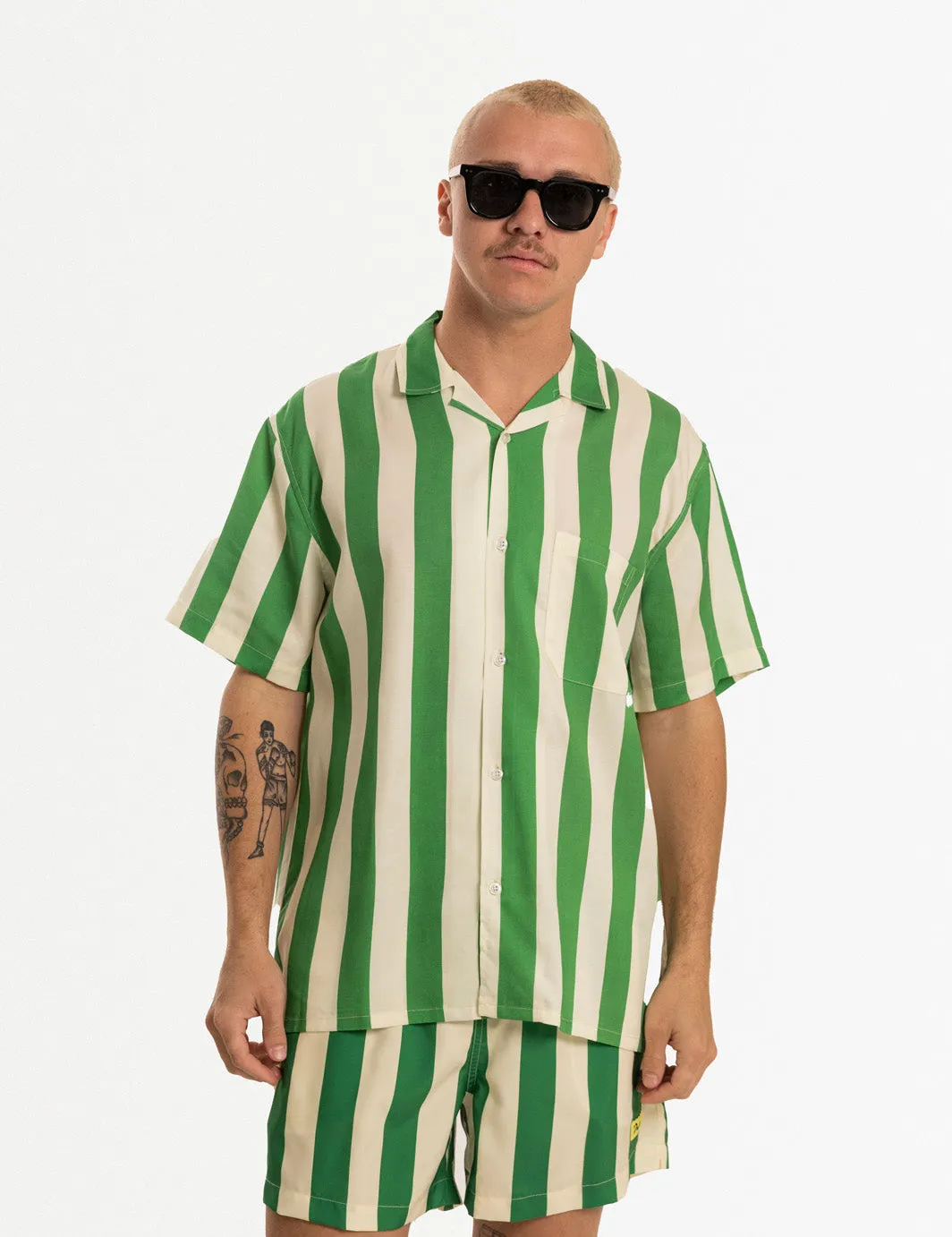 Travel Buttonup - Green sold by Duvin Design product image thumbnail 3