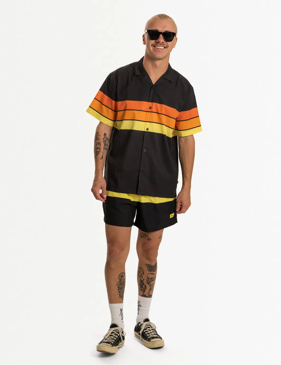 Horizon Leisure Stretch Buttonup - Black sold by Duvin Design product image thumbnail 4