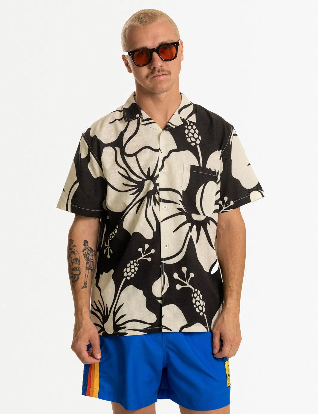 Paradise Leisure Stretch Buttonup - Black sold by Duvin Design product image thumbnail 4