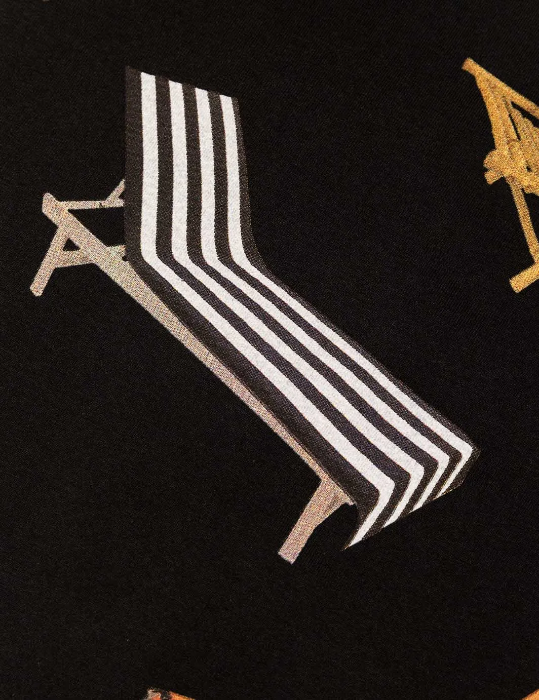 Beach Chairs Crop Tee - Black sold by Duvin Design product image thumbnail 2