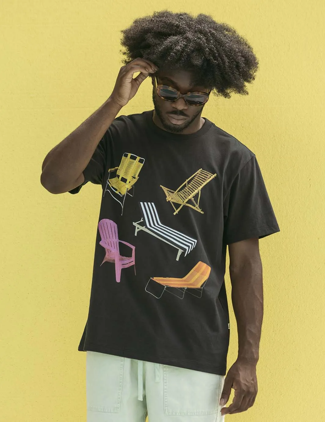 Beach Chairs Tee - Black sold by Duvin Design product image thumbnail 3