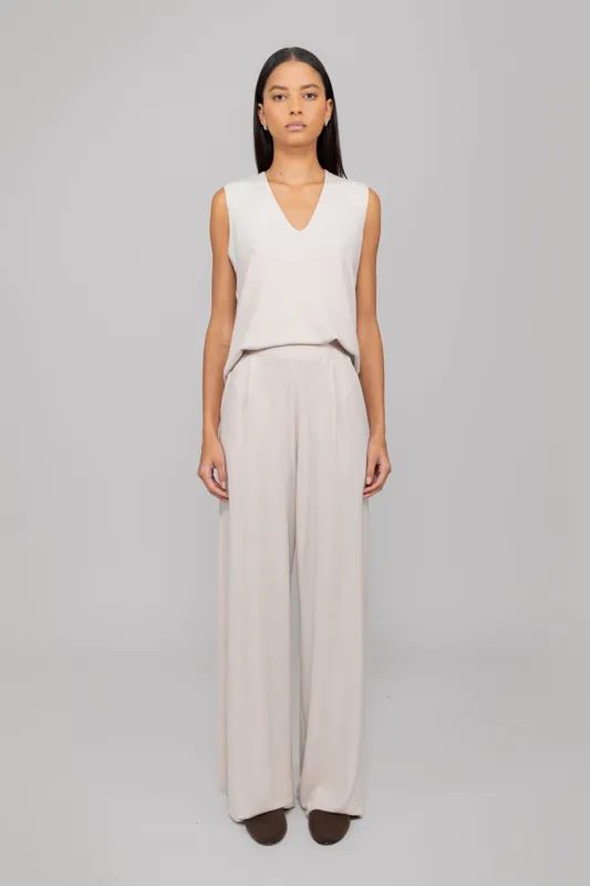 Lauren Pleated Pocket Pant sold by Leset
