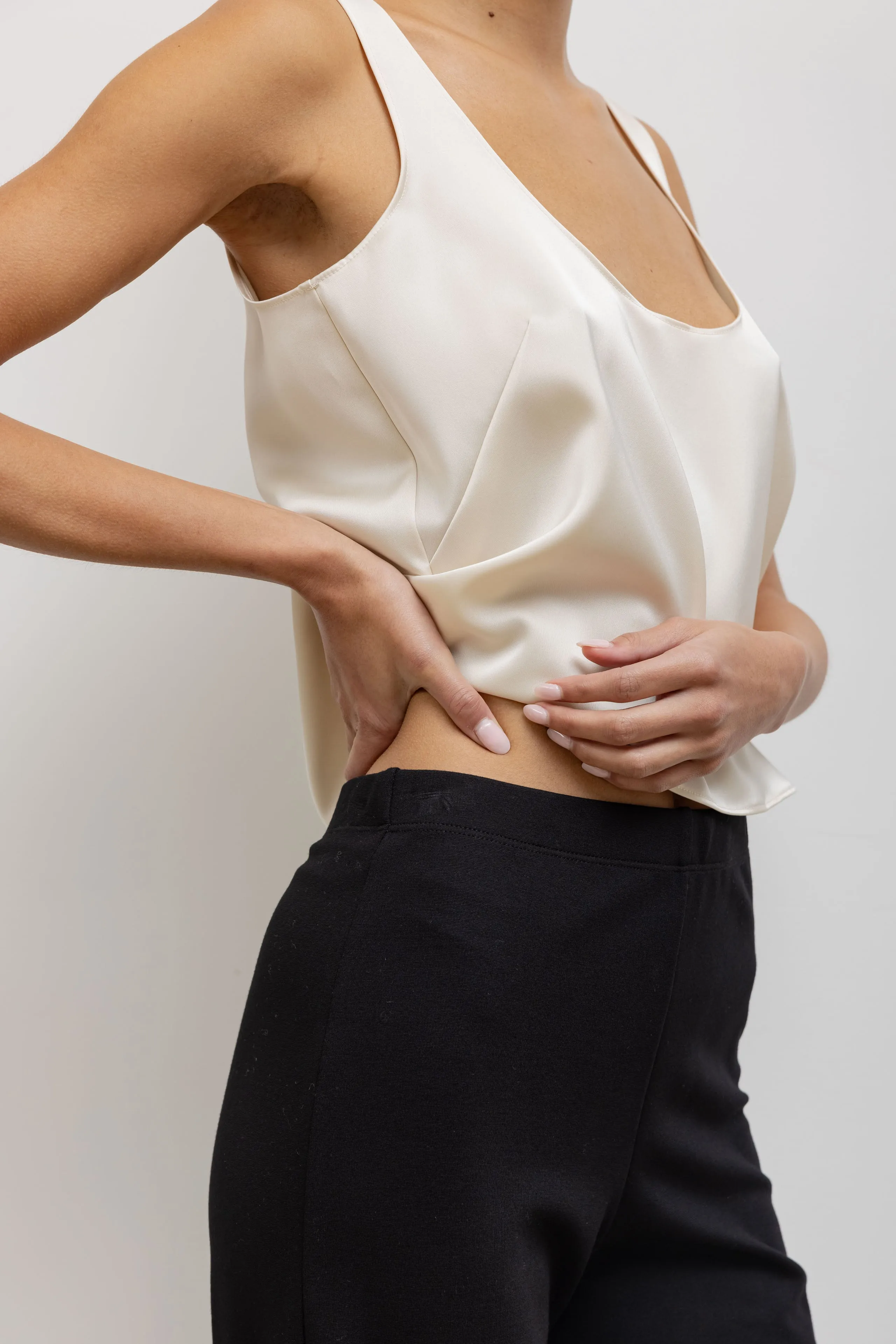 Barb Scoop Tank sold by Leset product image thumbnail 4