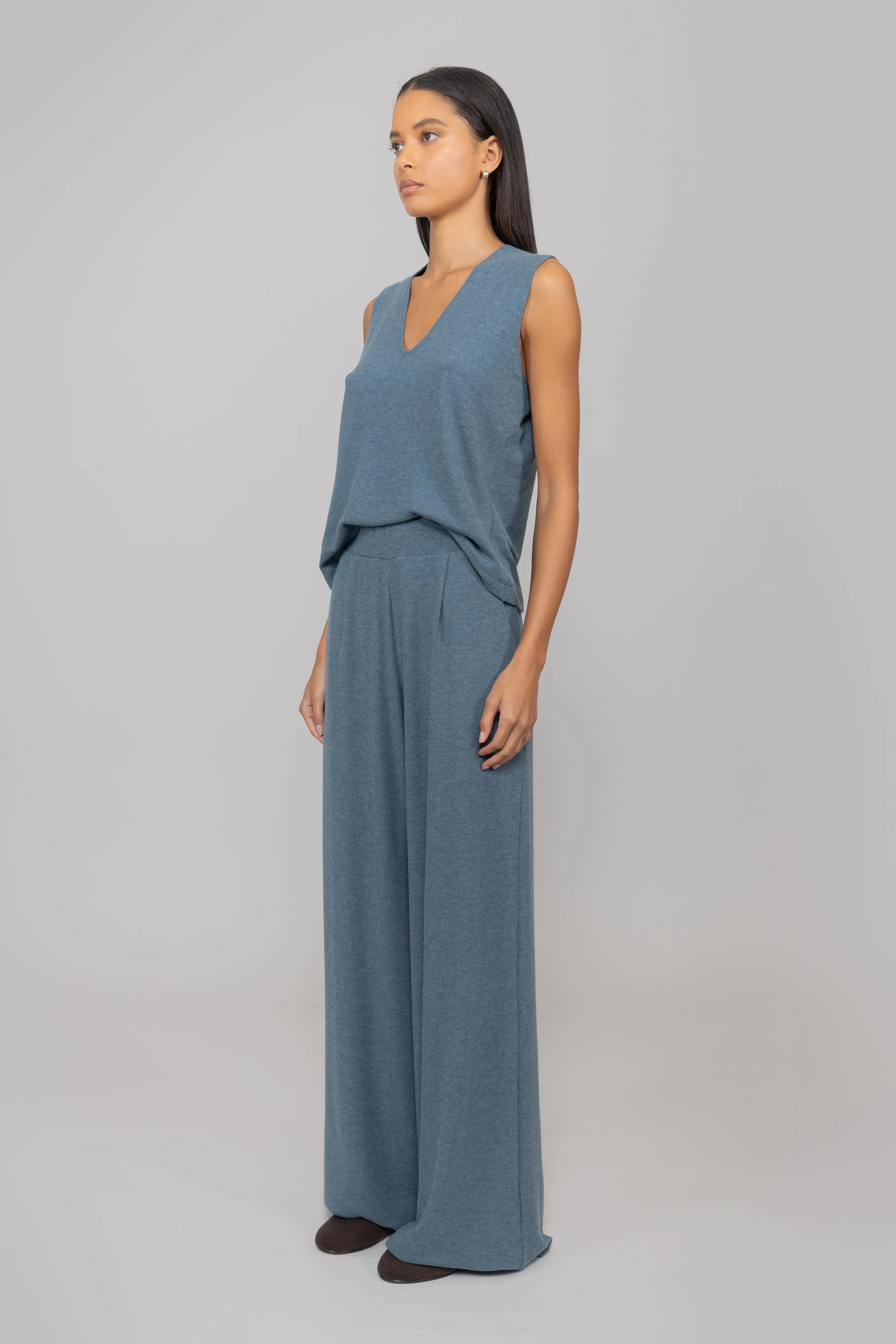 Lauren Pleated Pocket Pant sold by Leset product image thumbnail 4