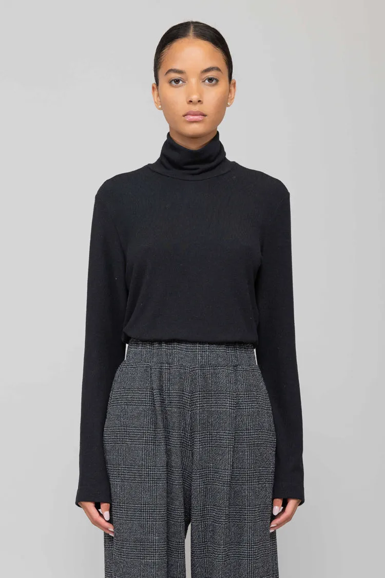 Lauren Classic Turtleneck sold by Leset