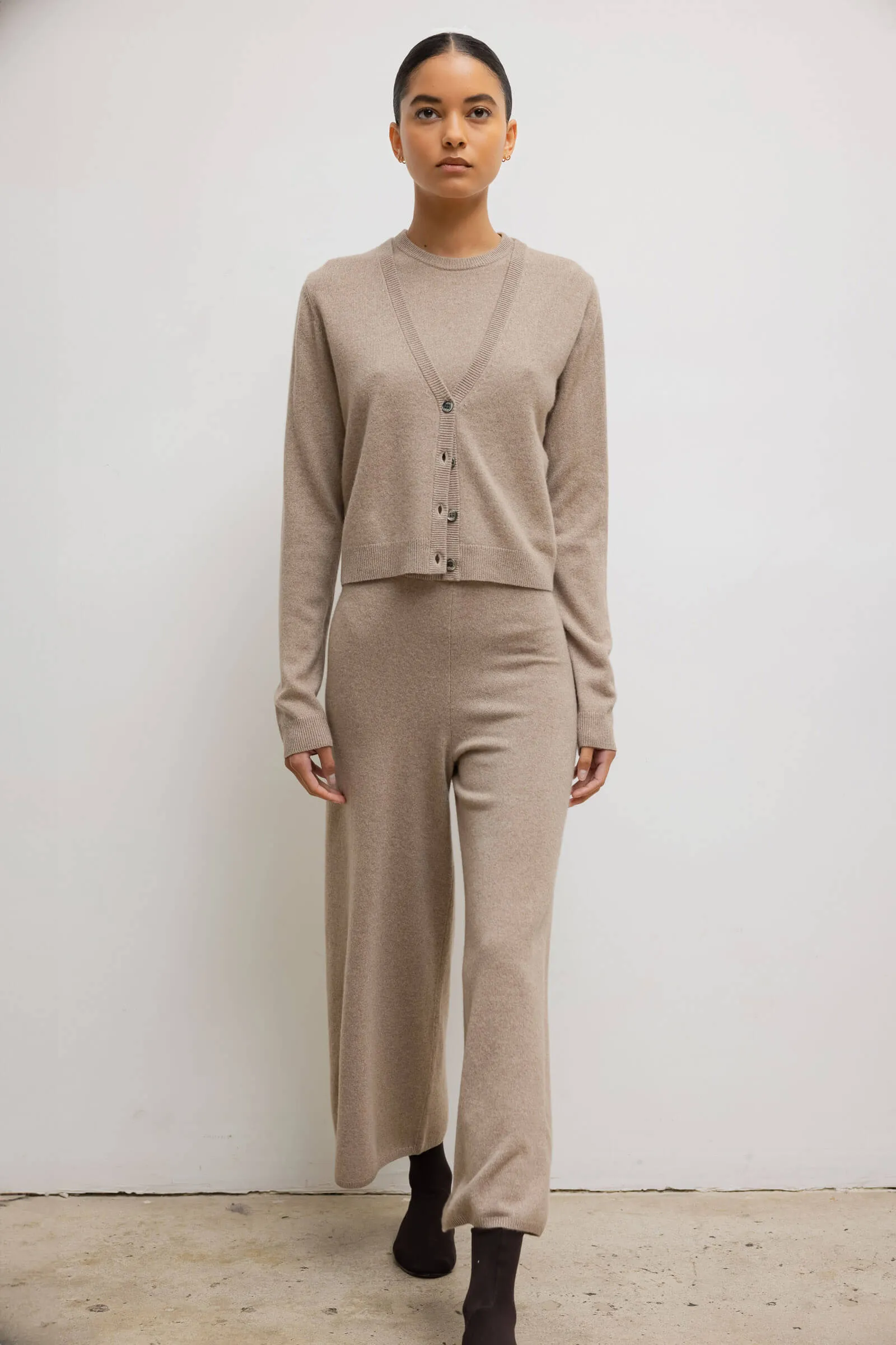 Zoe V Neck Cardigan sold by Leset product image thumbnail 4