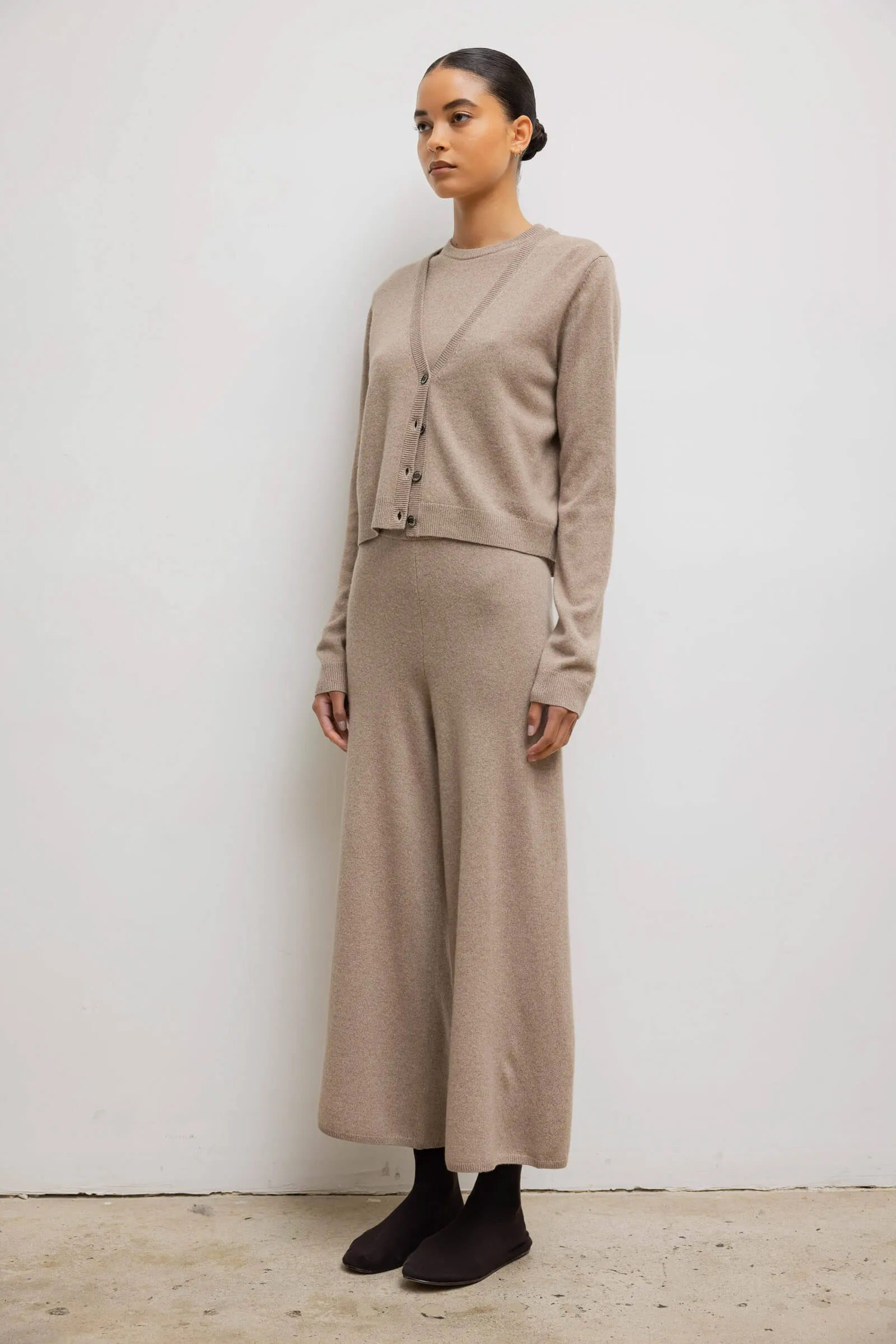 Zoe V Neck Cardigan sold by Leset product image thumbnail 5