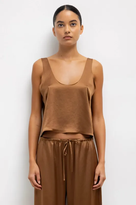 Barb Scoop Tank sold by Leset