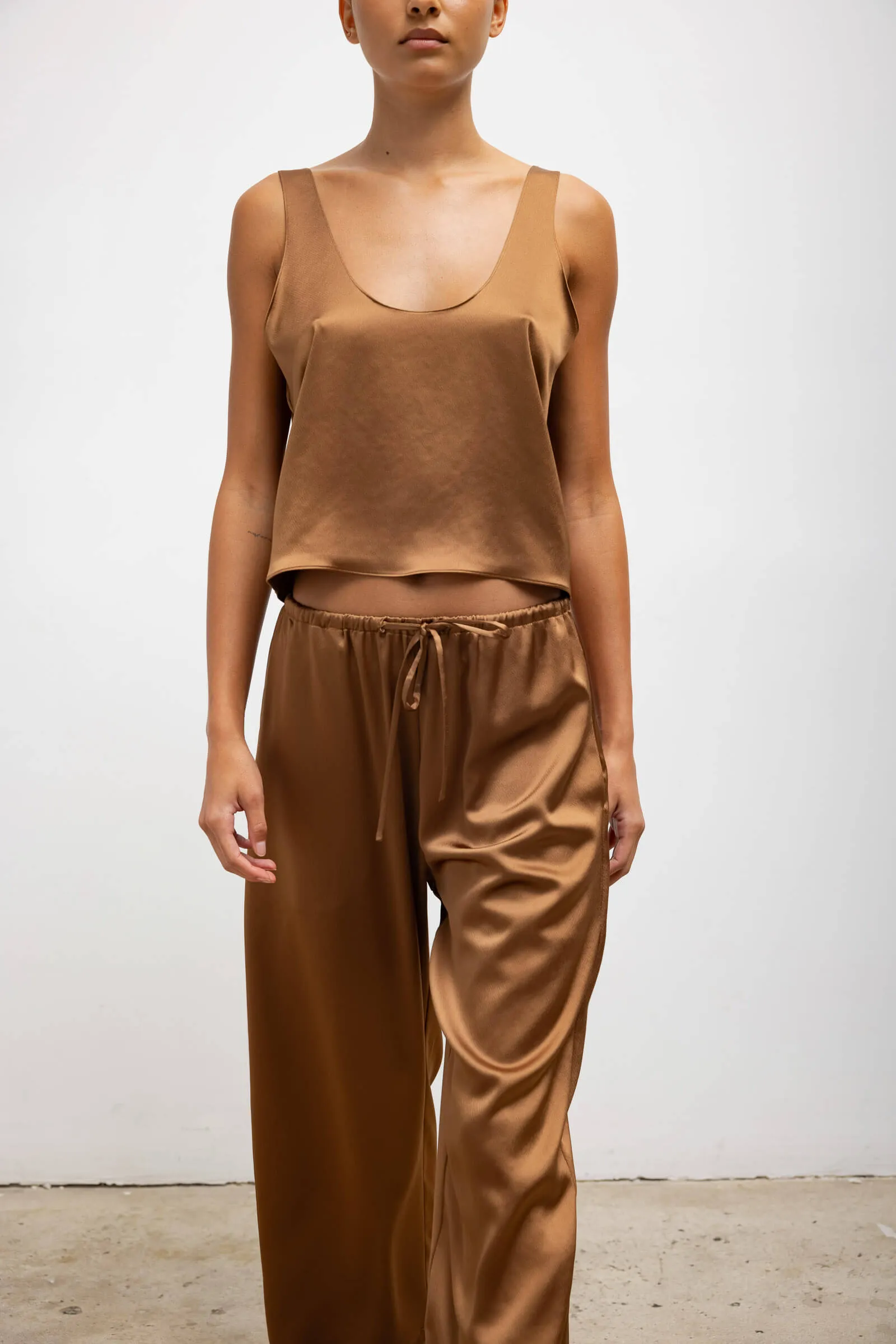 Barb Scoop Tank sold by Leset product image thumbnail 5