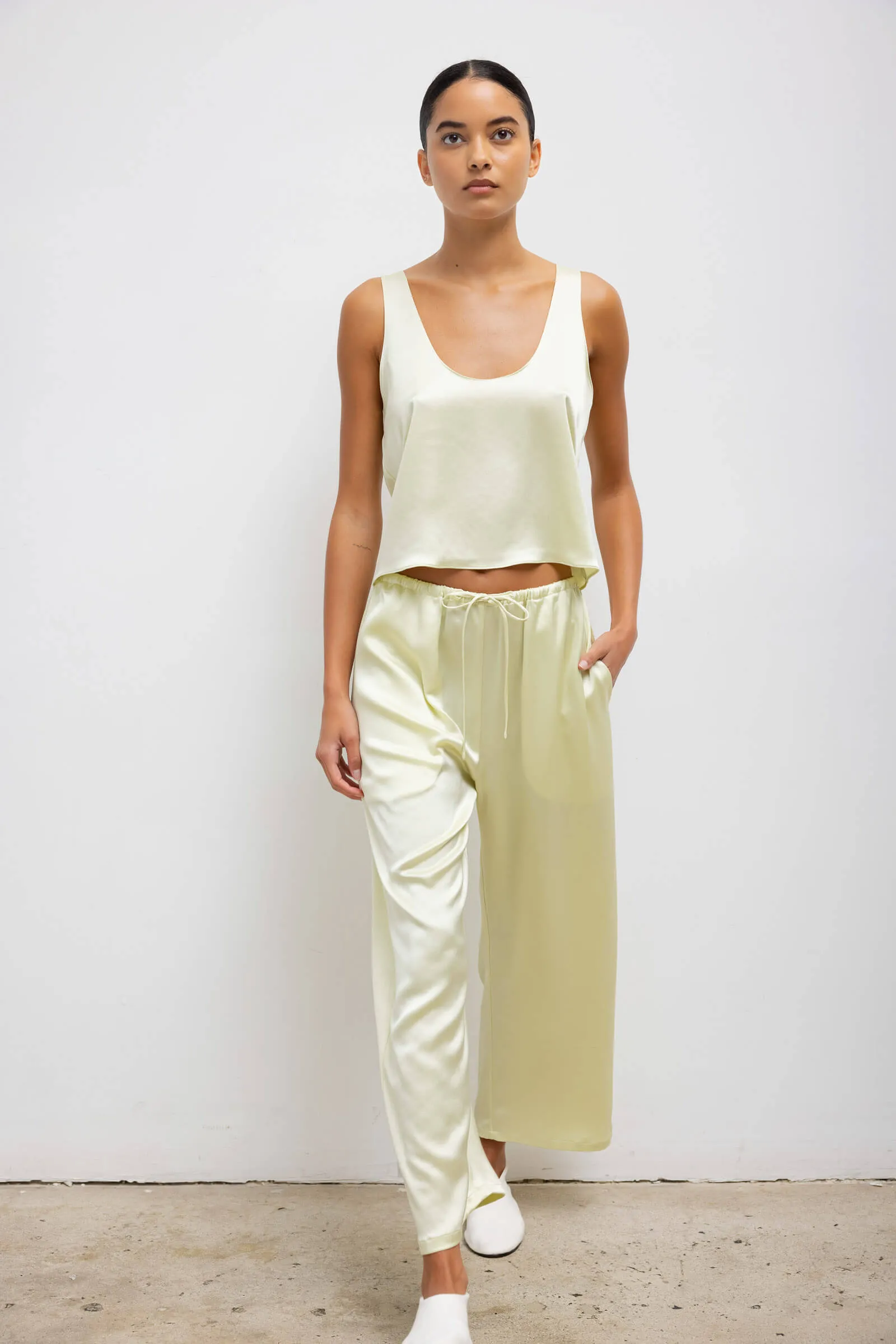 Barb Scoop Tank sold by Leset product image thumbnail 5