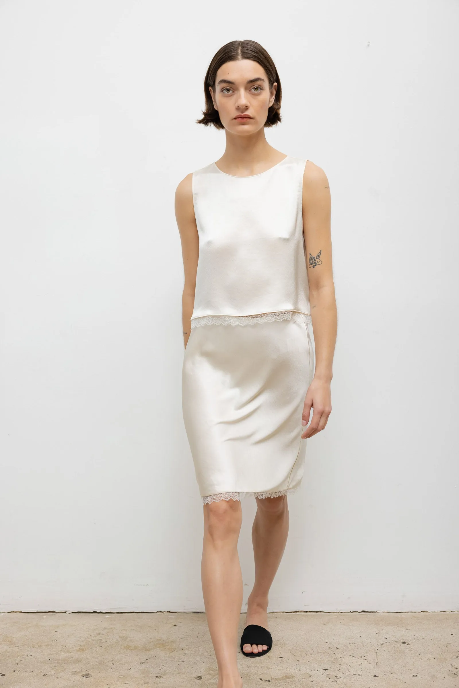 Barb Lace Crop Sleeveless Crew sold by Leset product image thumbnail 4