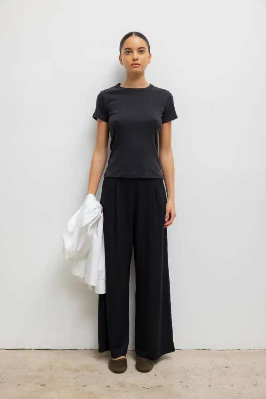 Lauren Crop Pleated Pocket Pant sold by Leset