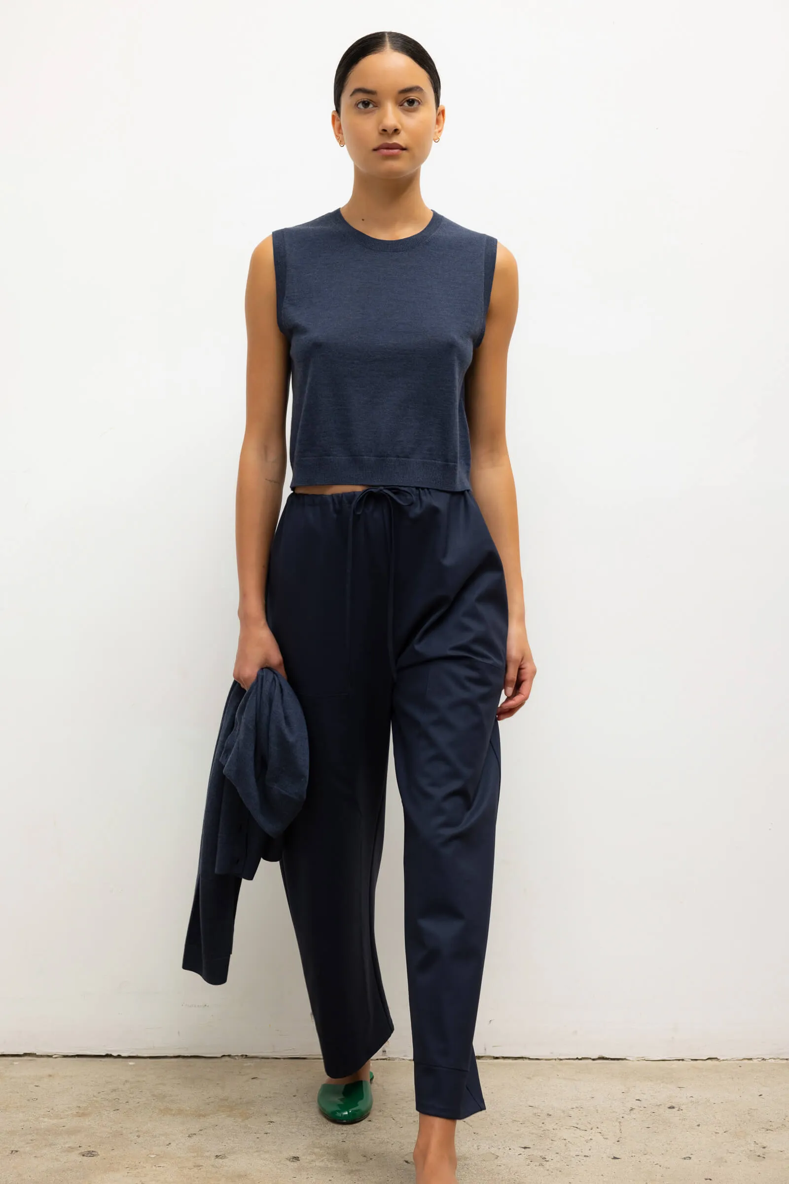 James Sleeveless Crew sold by Leset product image thumbnail 4