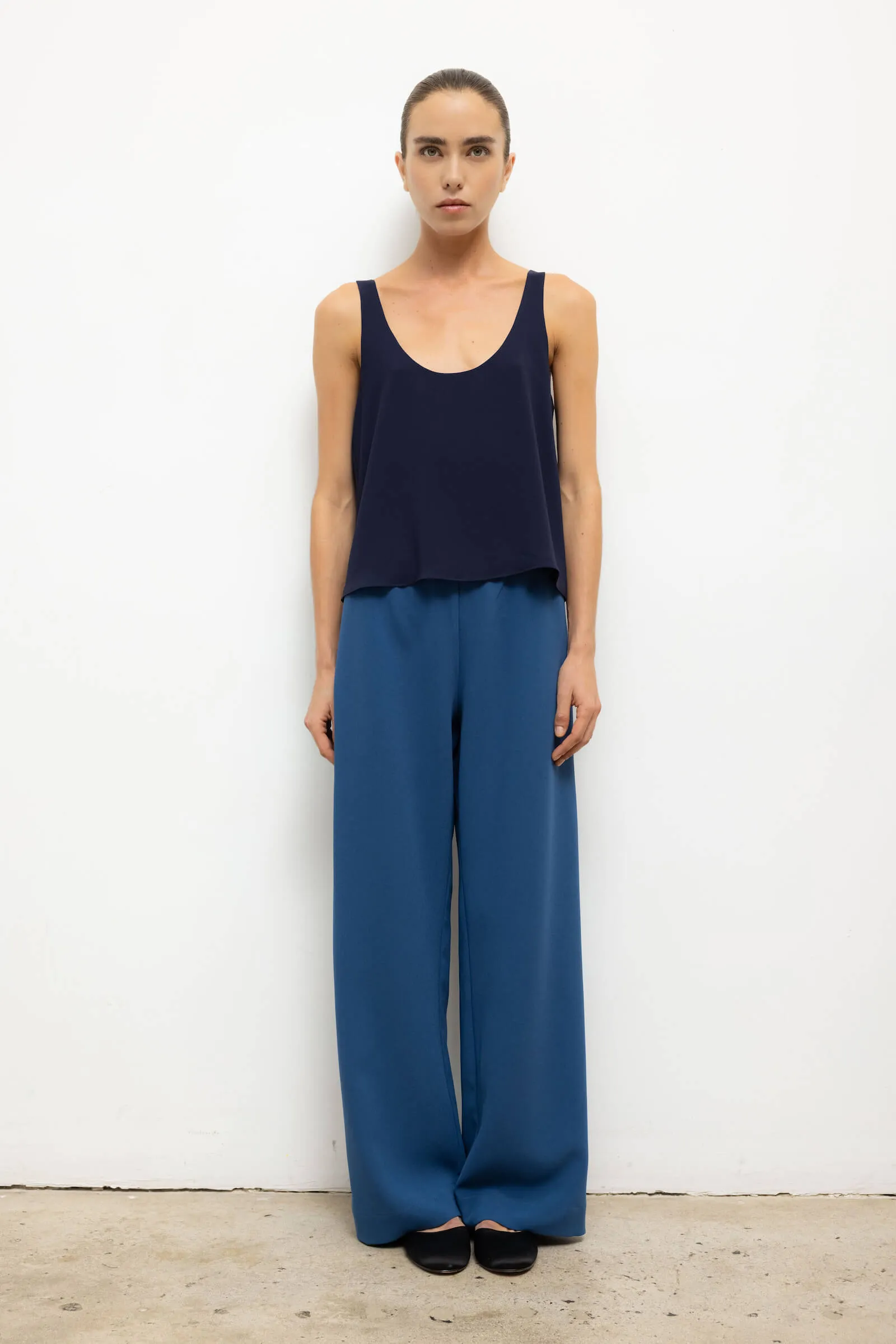 Ari Scoop Tank sold by Leset product image thumbnail 3