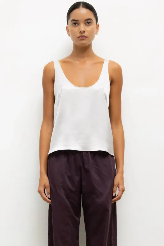 Barb Scoop Tank made by Leset