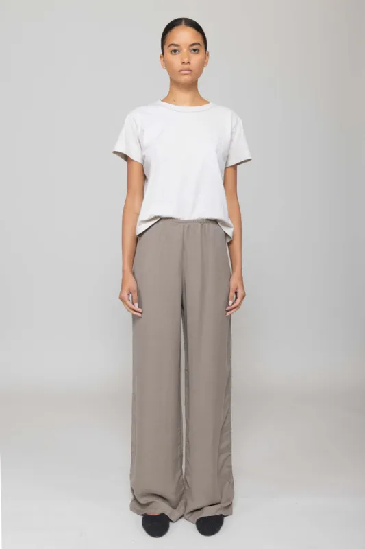 Ari Pocket Pant sold by Leset