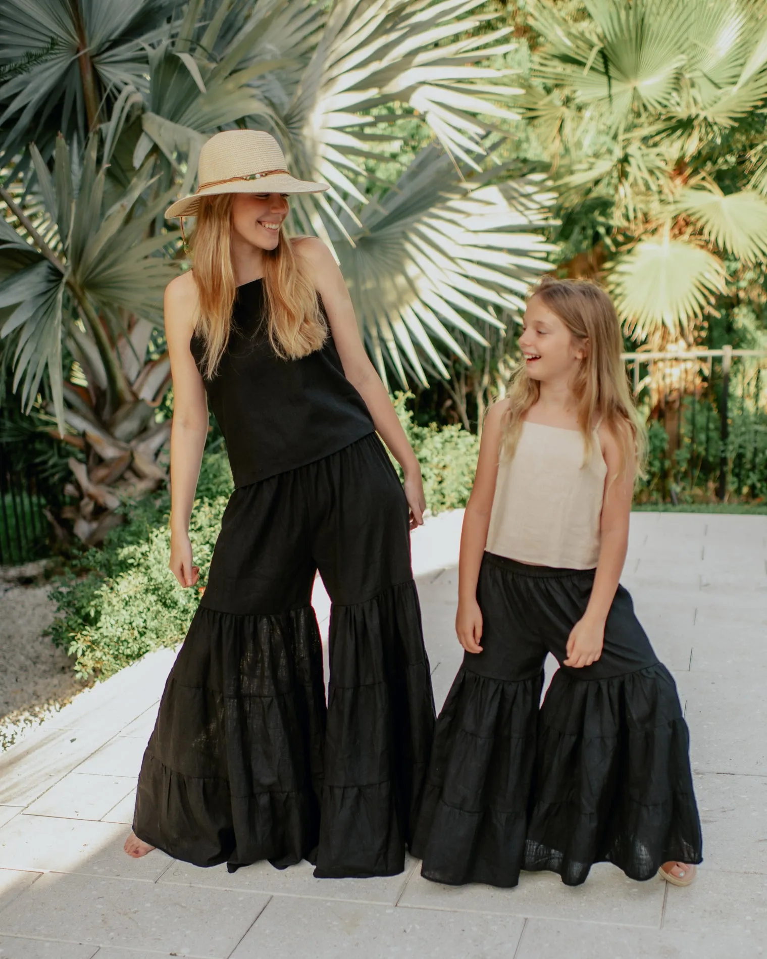 Women's Cassie Top (black soft linen) sold by Indie Blue product image thumbnail 5