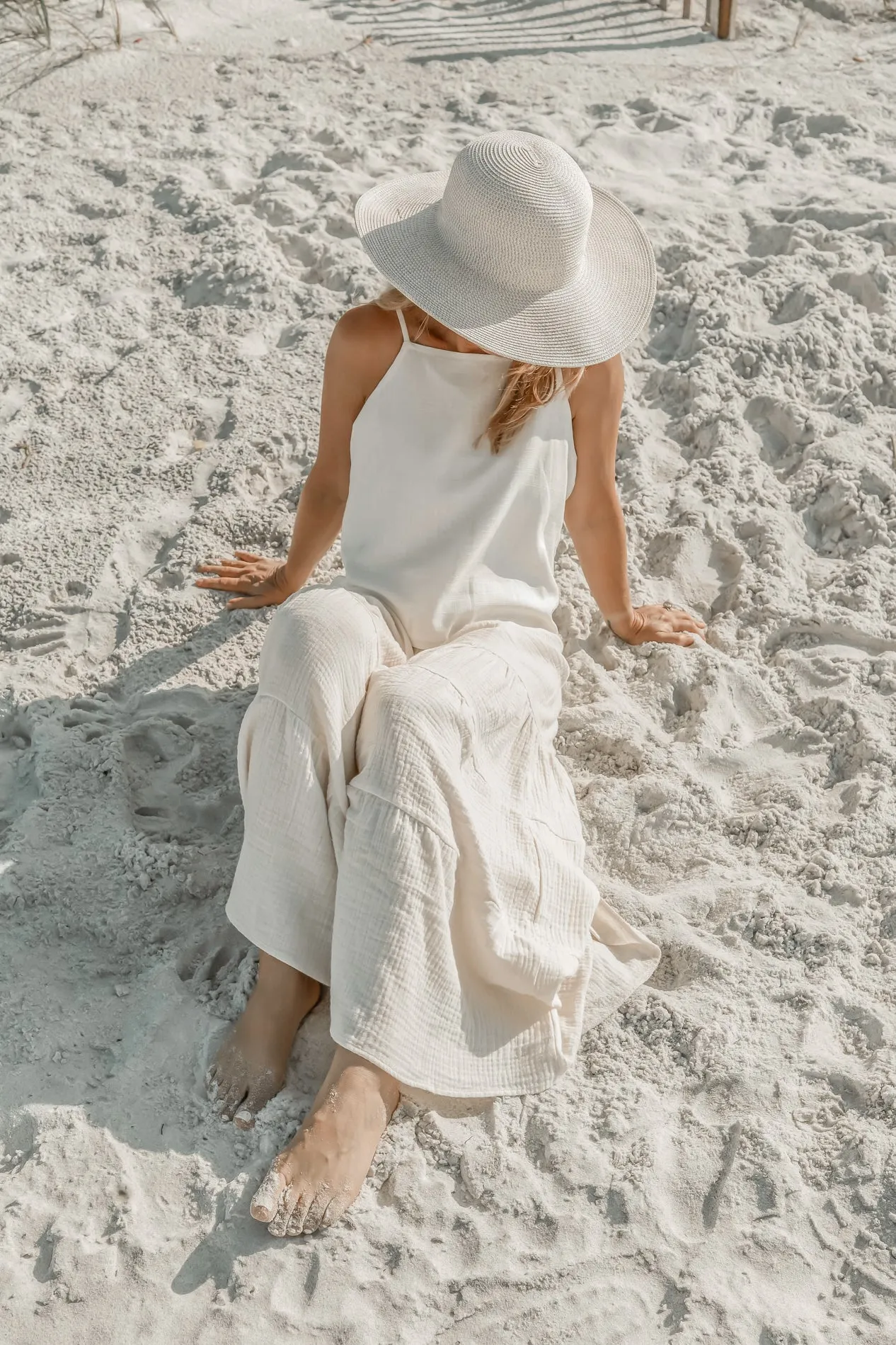 Women's Cassie Top (soft white linen) FINAL SALE sold by Indie Blue product image thumbnail 2