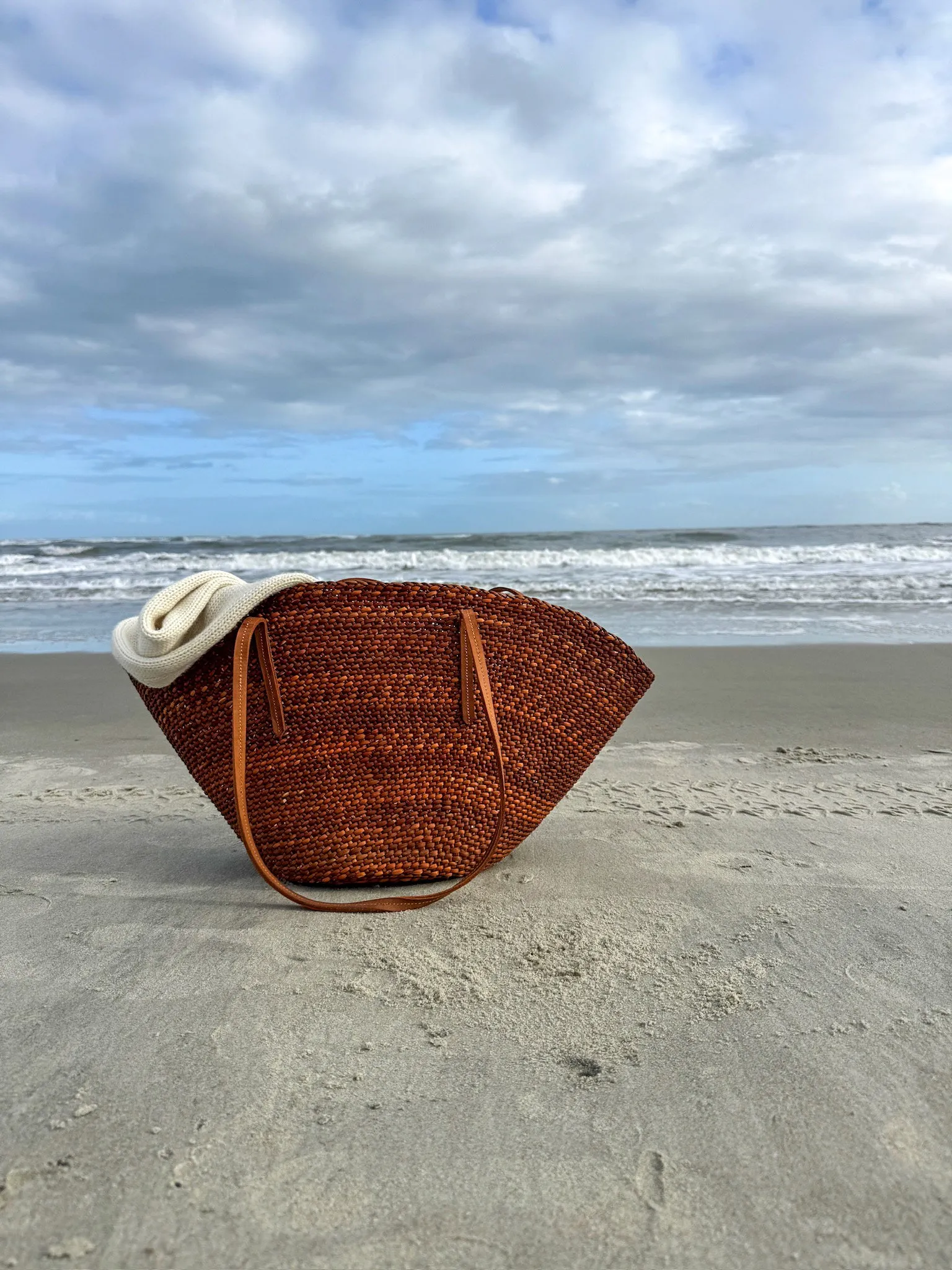Soleil Tote sold by Abby Alley product image thumbnail 2