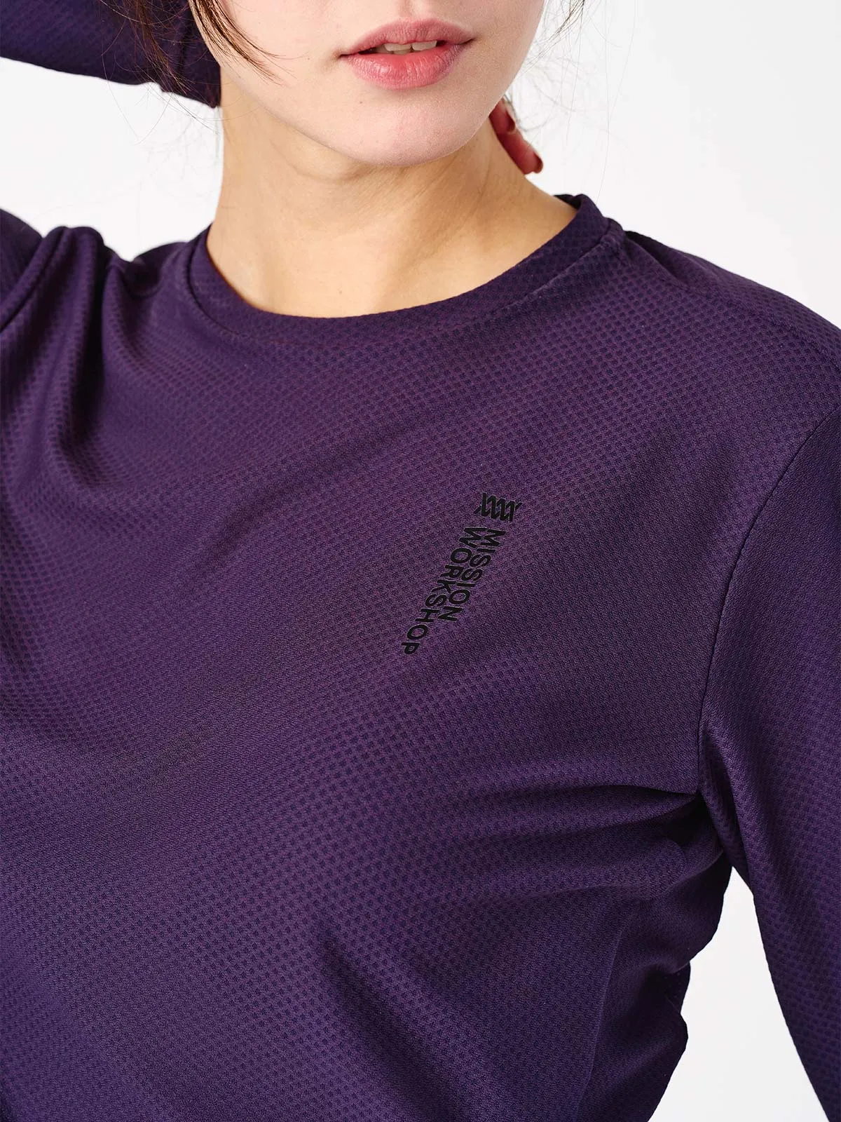 Mission Pro Tech Tee : LS Women's sold by Mission Workshop product image thumbnail 5