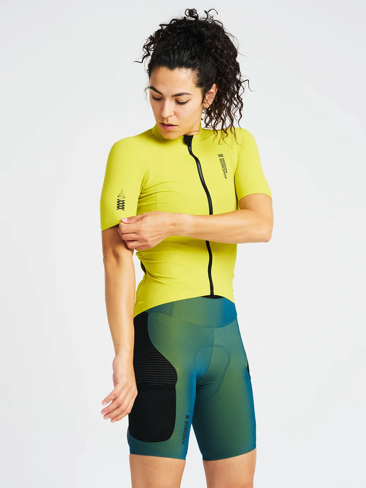 Mission Pro Jersey Women's sold by Mission Workshop product image thumbnail 2