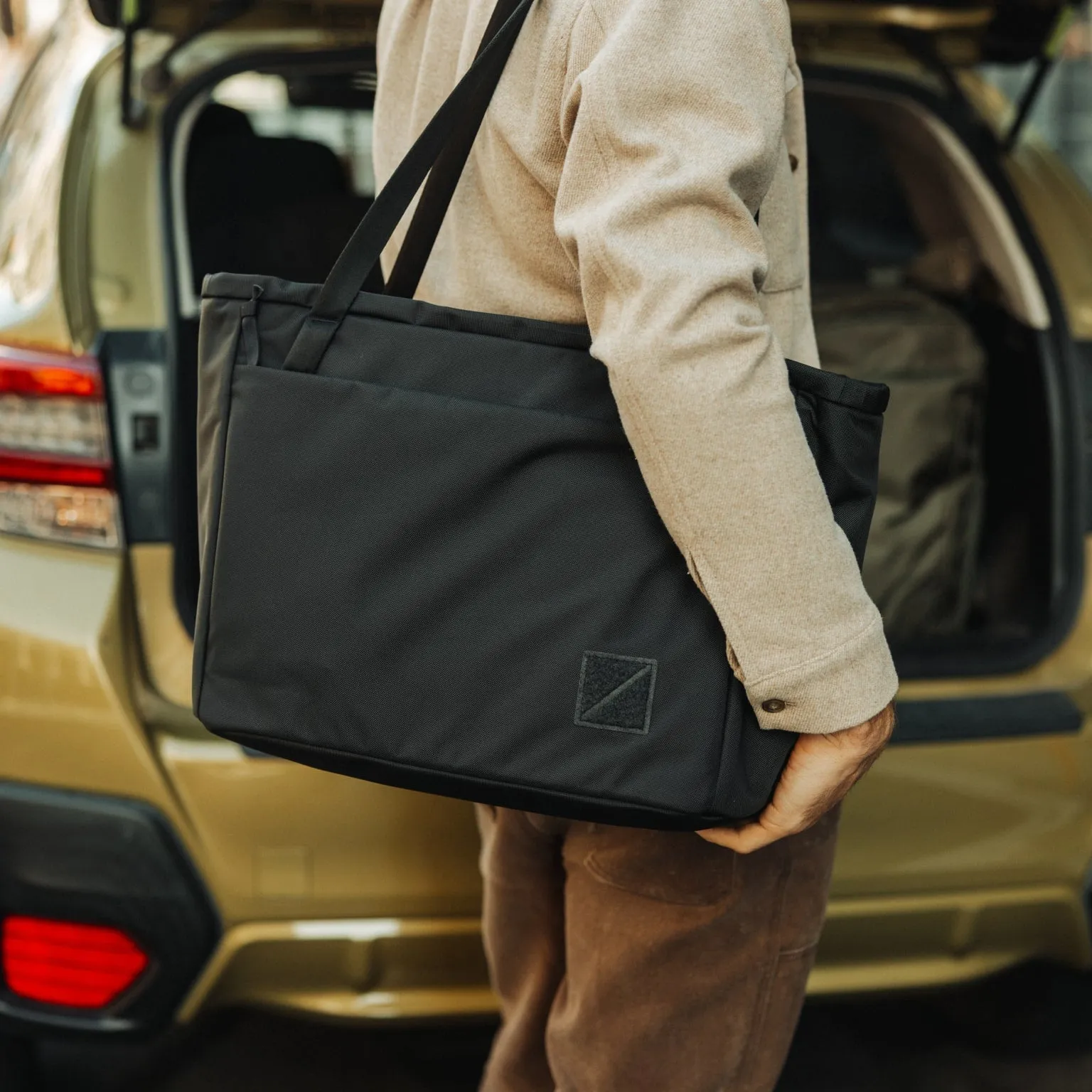 CIVIC Daily Tote 24L sold by Evergoods product image thumbnail 2