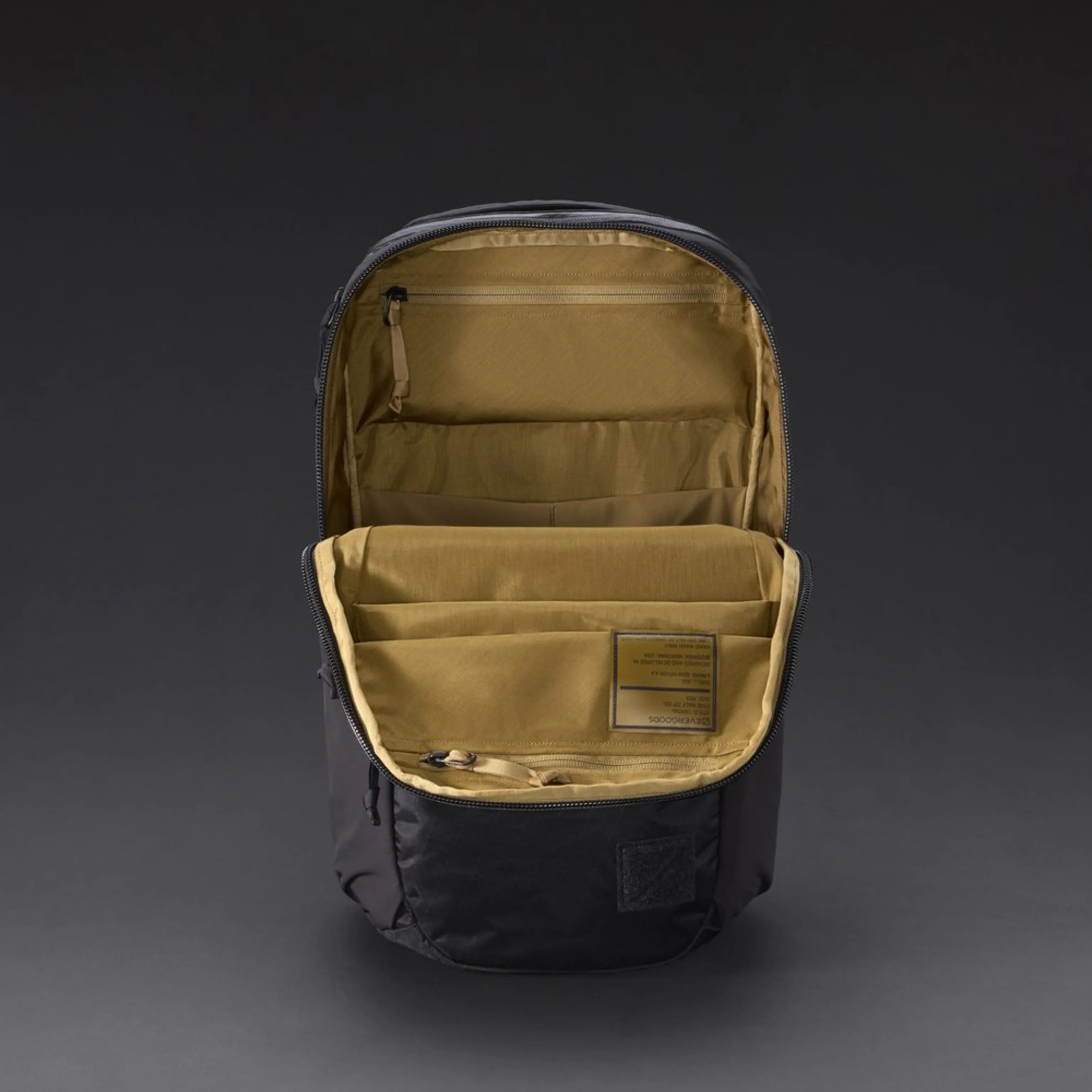 CIVIC Half Zip 22L - X-Pac sold by Evergoods product image thumbnail 2