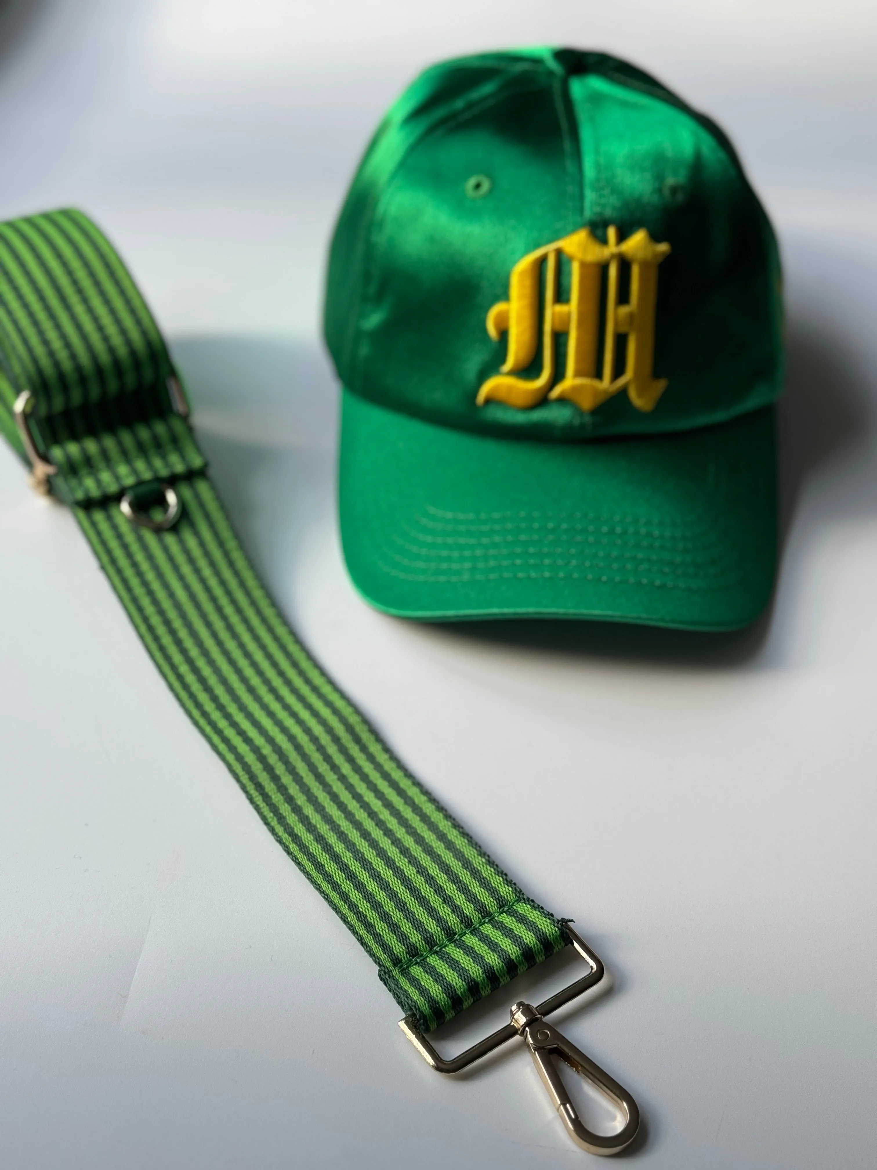 Classic strap - MOM ERA x CITYMOUSE sold by Citymouse product image thumbnail 5