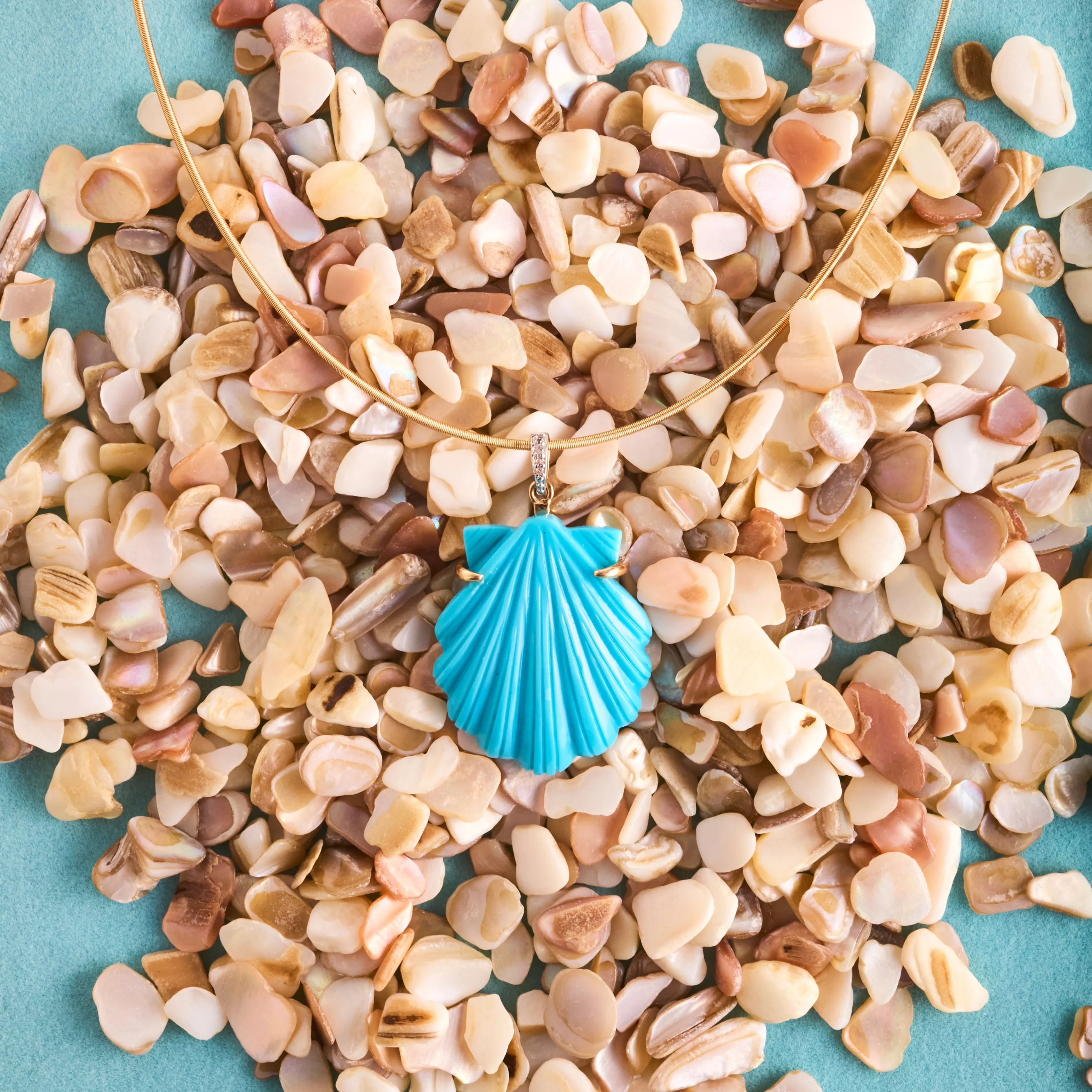STRONG Carved Turquoise Scallop Shell Pendant in Solid Gold sold by Jane Win product image thumbnail 4