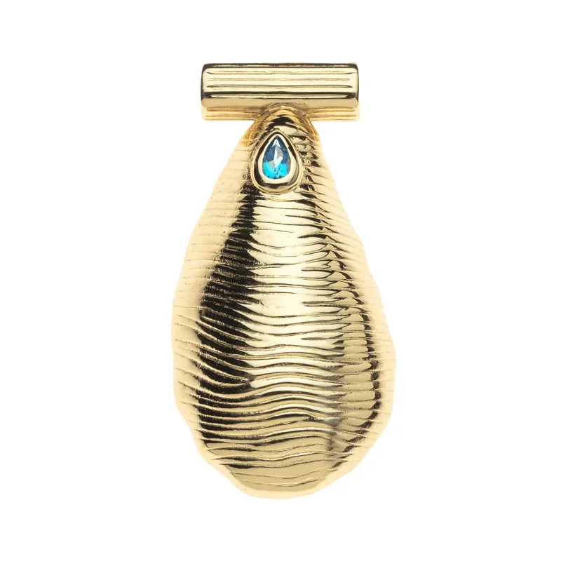 STRONG Along the Shore Pendant made by Jane Win