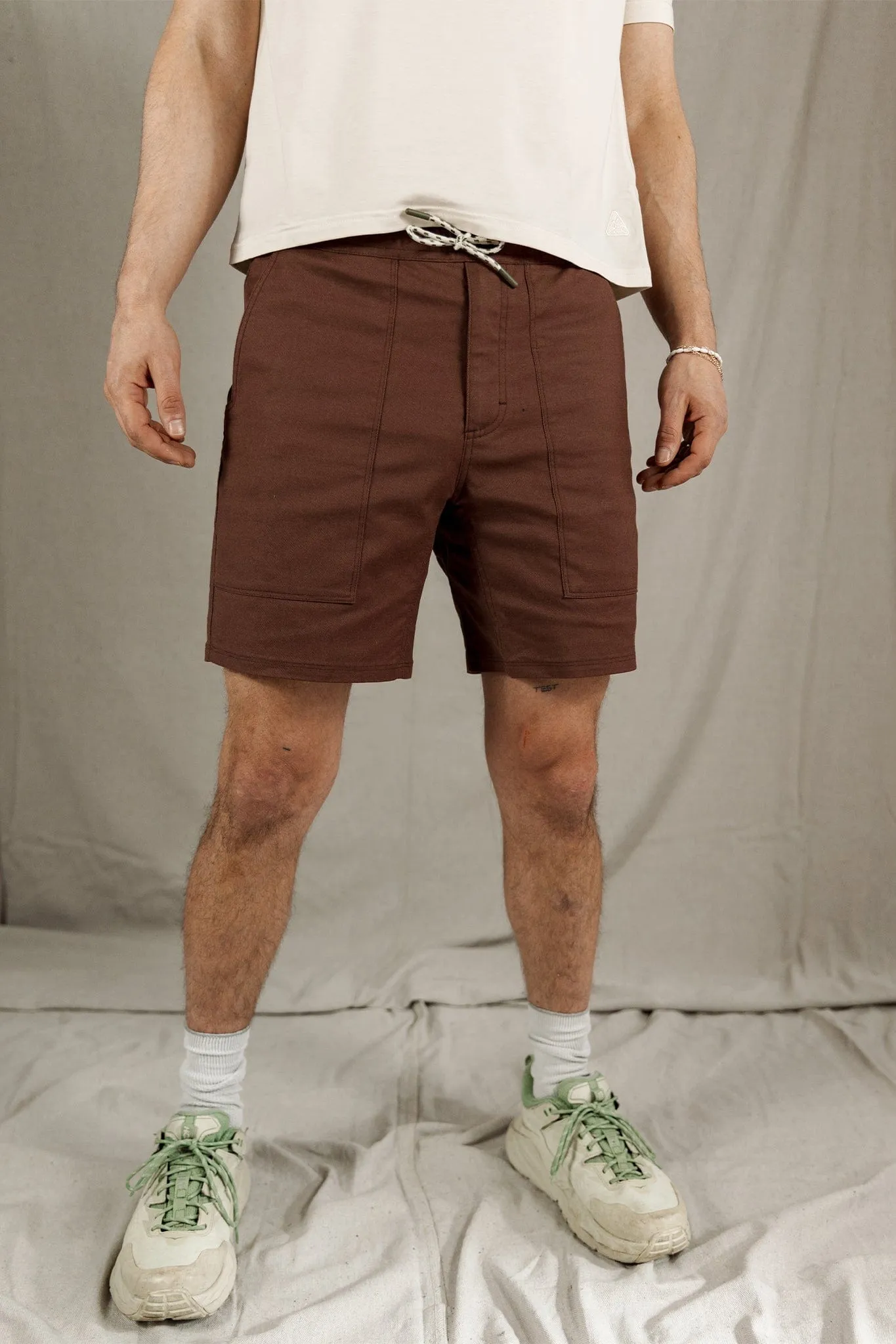 Holler Short sold by LIVSN