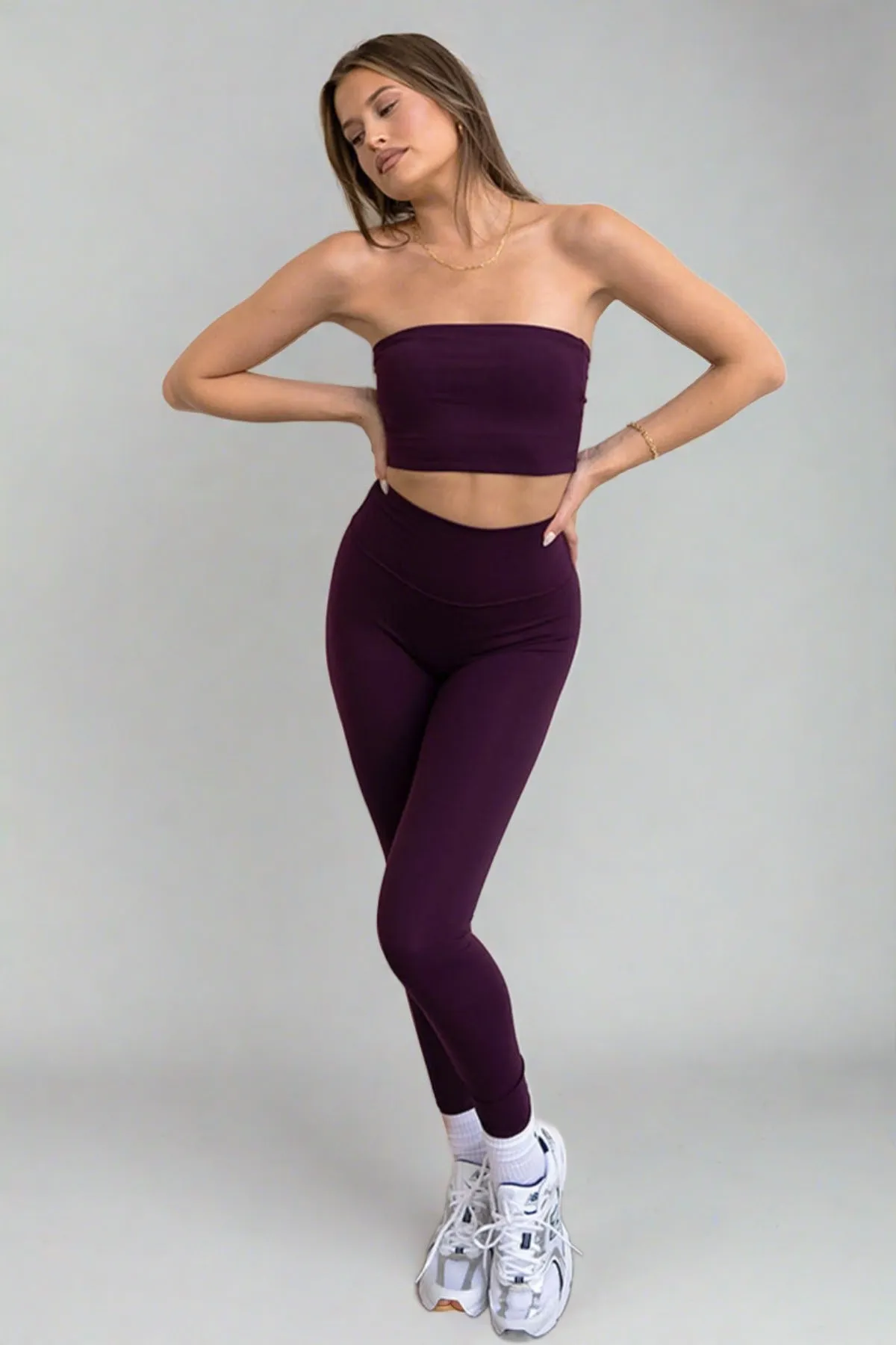 CLASSIC FIT LEGGINGS - GRAPE sold by Azur Fit