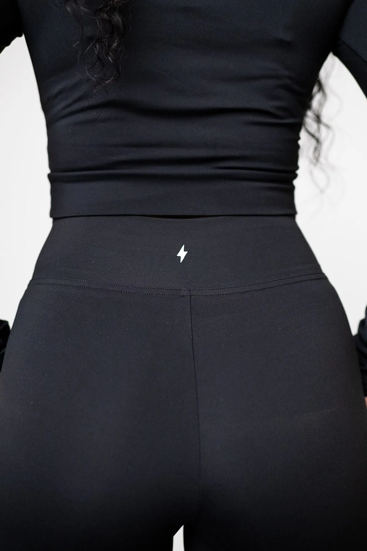 CLASSIC FIT SPLIT HEM LEGGINGS - ONYX sold by Azur Fit product image thumbnail 4