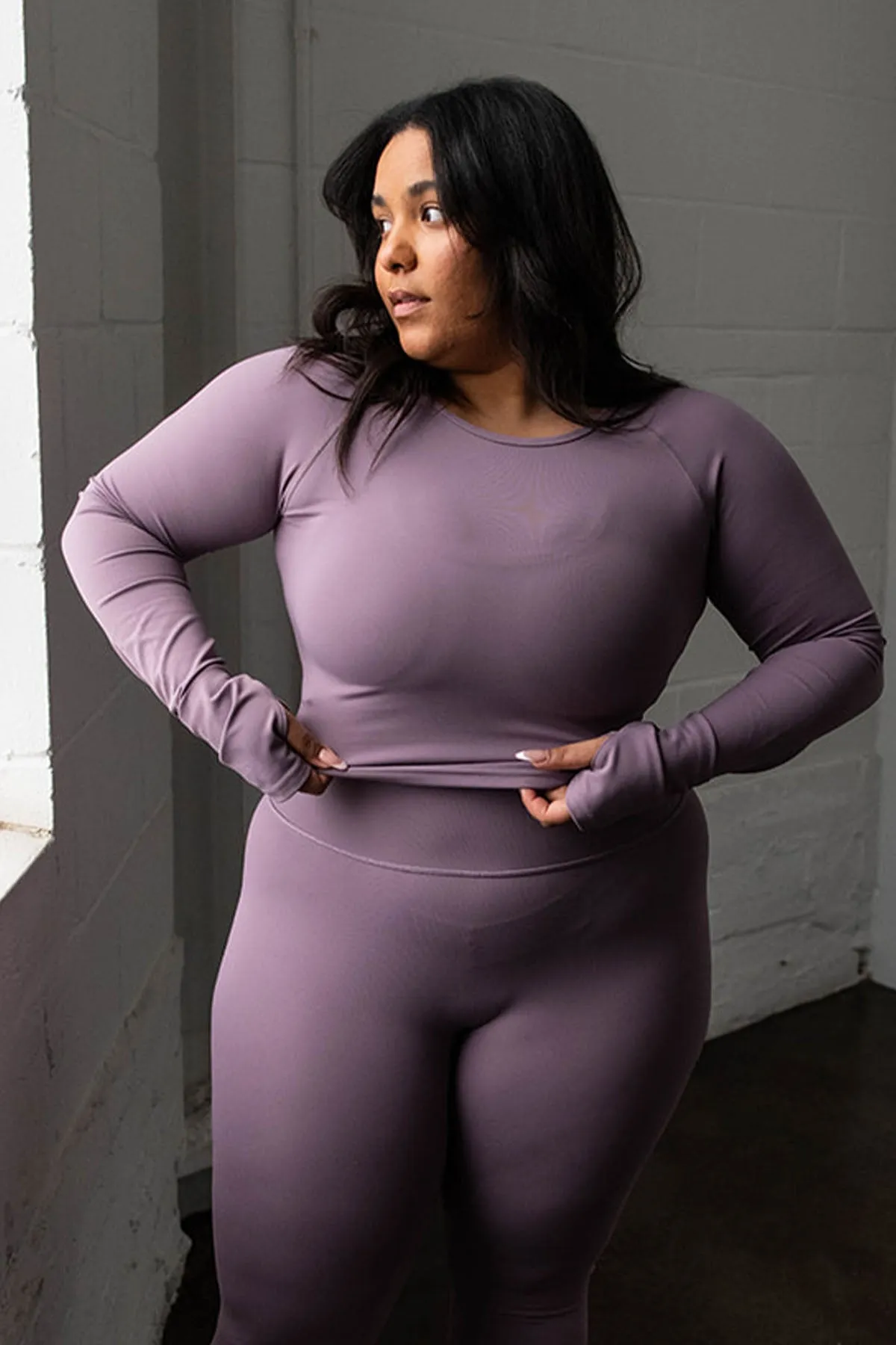 CLASSIC FIT LONG SLEEVE CROP - HEATHER sold by Azur Fit product image thumbnail 3