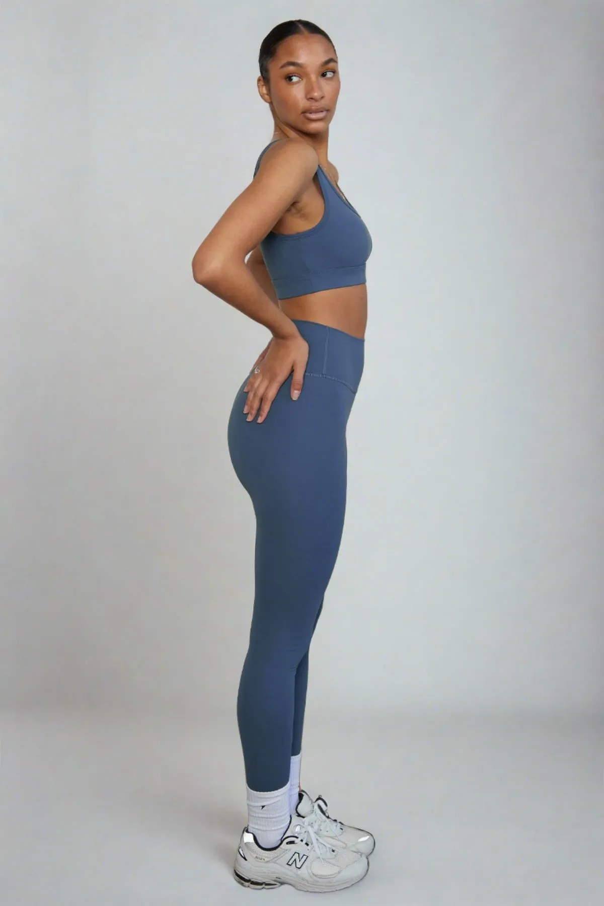CLASSIC FIT LEGGINGS - STONE sold by Azur Fit product image thumbnail 3