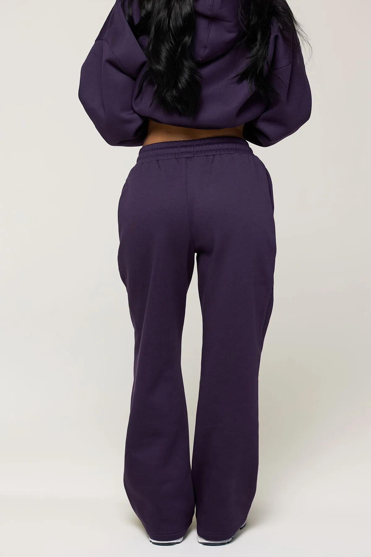 CLOUD STRAIGHT SWEATPANTS - BLACK PLUM sold by Azur Fit product image thumbnail 3